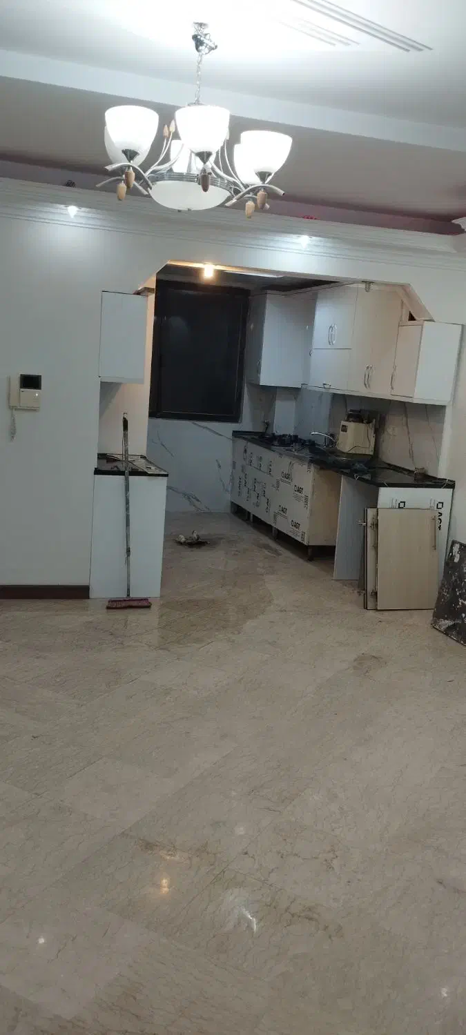 ۱۰۰ متری دو خوابه