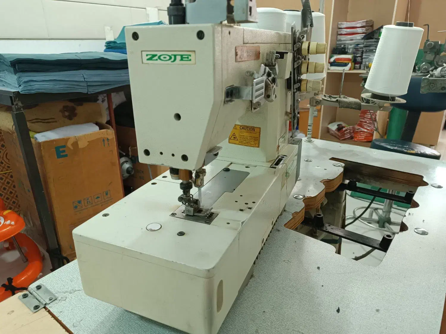 میاندوز سالم بشرط دوخت|چرخ خیاطی و ریسندگی|کبودرآهنگ, |دیوار