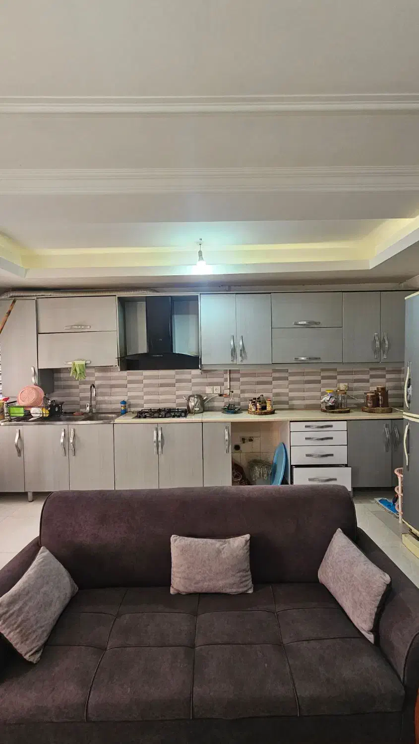 آپارتمان شیک و امن با پارکینگ اختصاصی|اجارهٔ آپارتمان|محمودآباد, |دیوار