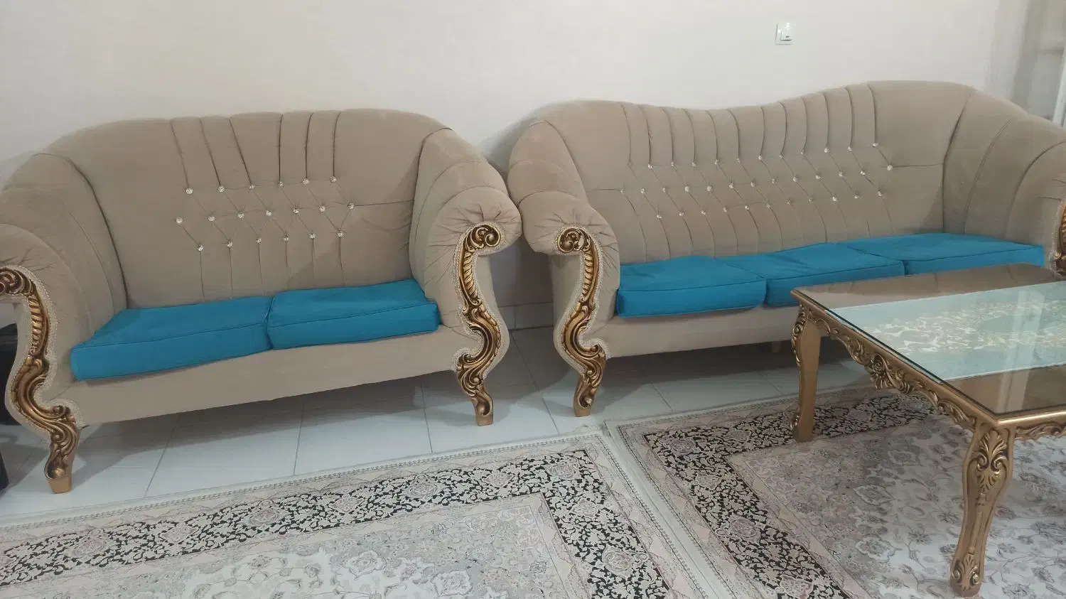 مبل راحتی ۷نفره در حد نو|مبلمان خانگی و میز عسلی|خوی, |دیوار
