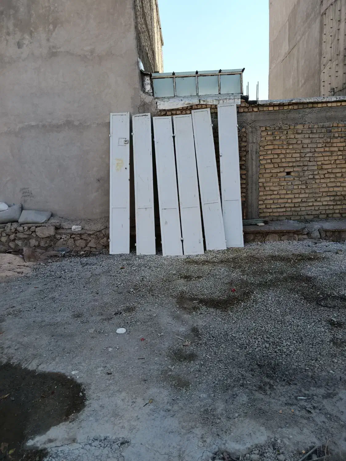 درب آهنی مغازه|مصالح و تجهیزات ساختمان|شیراز, بالا کفت|دیوار