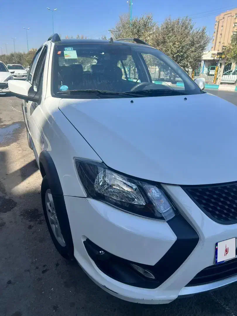 کوییک rسفیدمشکی|خودرو سواری و وانت|یزد, |دیوار