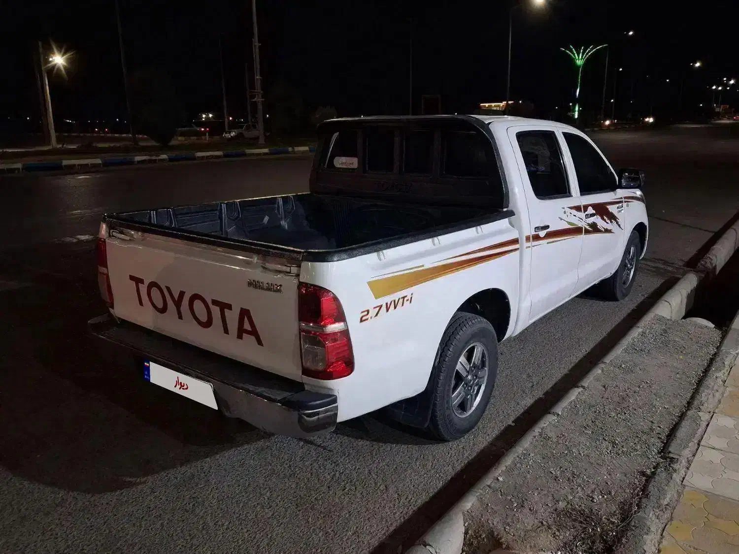 تویوتا هایلوکس 2008|خودرو سواری و وانت|تربت‌حیدریه, شهرک ولیعصر|دیوار