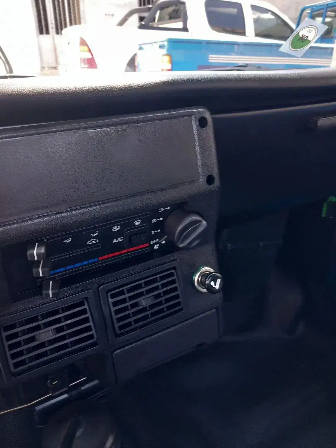 زامیاد نیسان دوگانه آپشنال1403دریچه برقی صفررادیال|خودرو سواری و وانت|اصفهان, چرخاب|دیوار