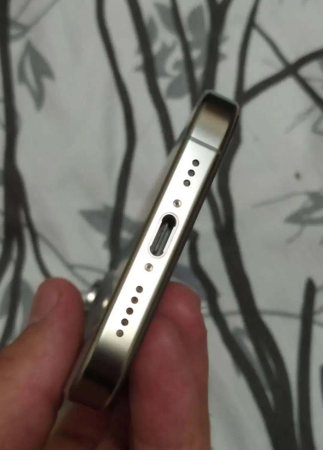 ایفون ۱۶ پرو ۱۲۸ تمیز|موبایل|یزد, |دیوار