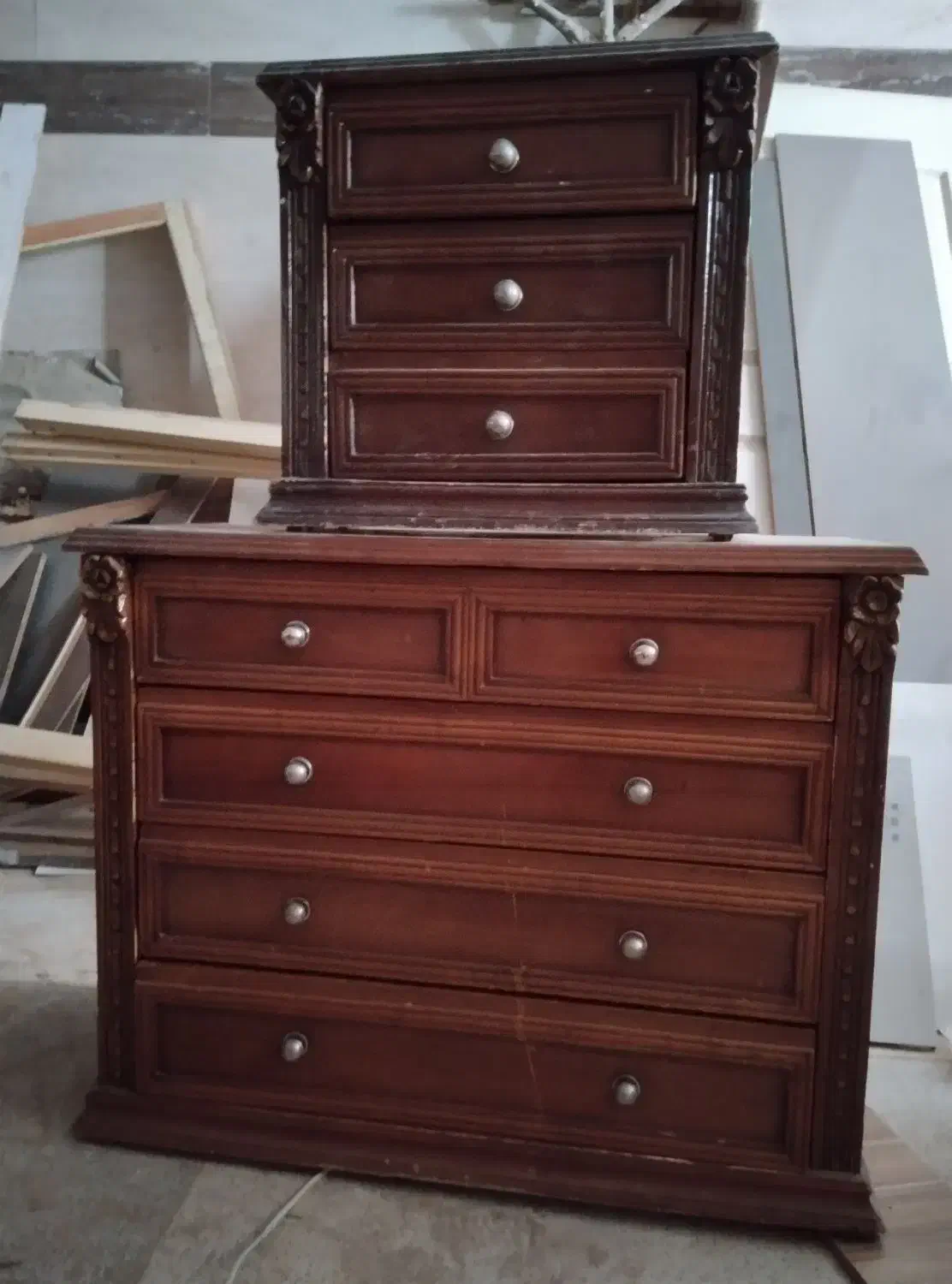 سرویس خواب|تخت و سرویس خواب|اصفهان, لنبان|دیوار