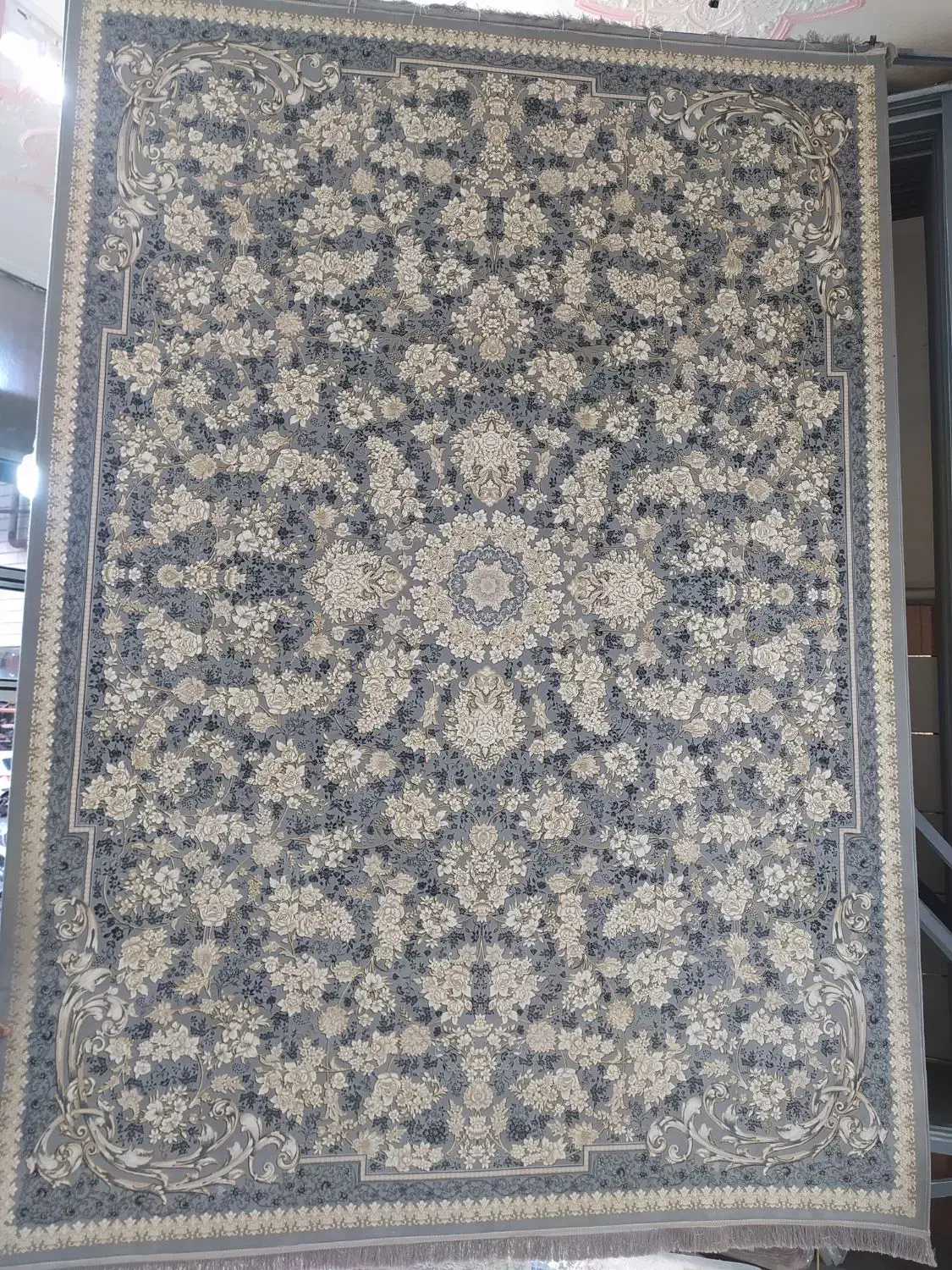 تعدادی فرش1200شانه تکی12متر9و6متر زیرقیمت کارخانه|فرش|زنجان, |دیوار