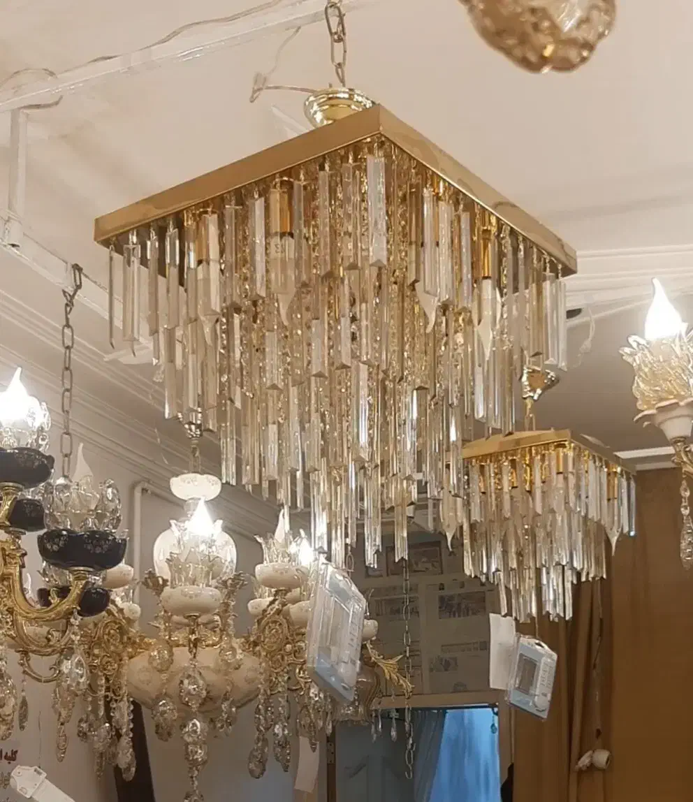 لوستر تحویل آنی   اراک    ۱ ساله  قسطی|لوستر و چراغ آویز|اراک, |دیوار