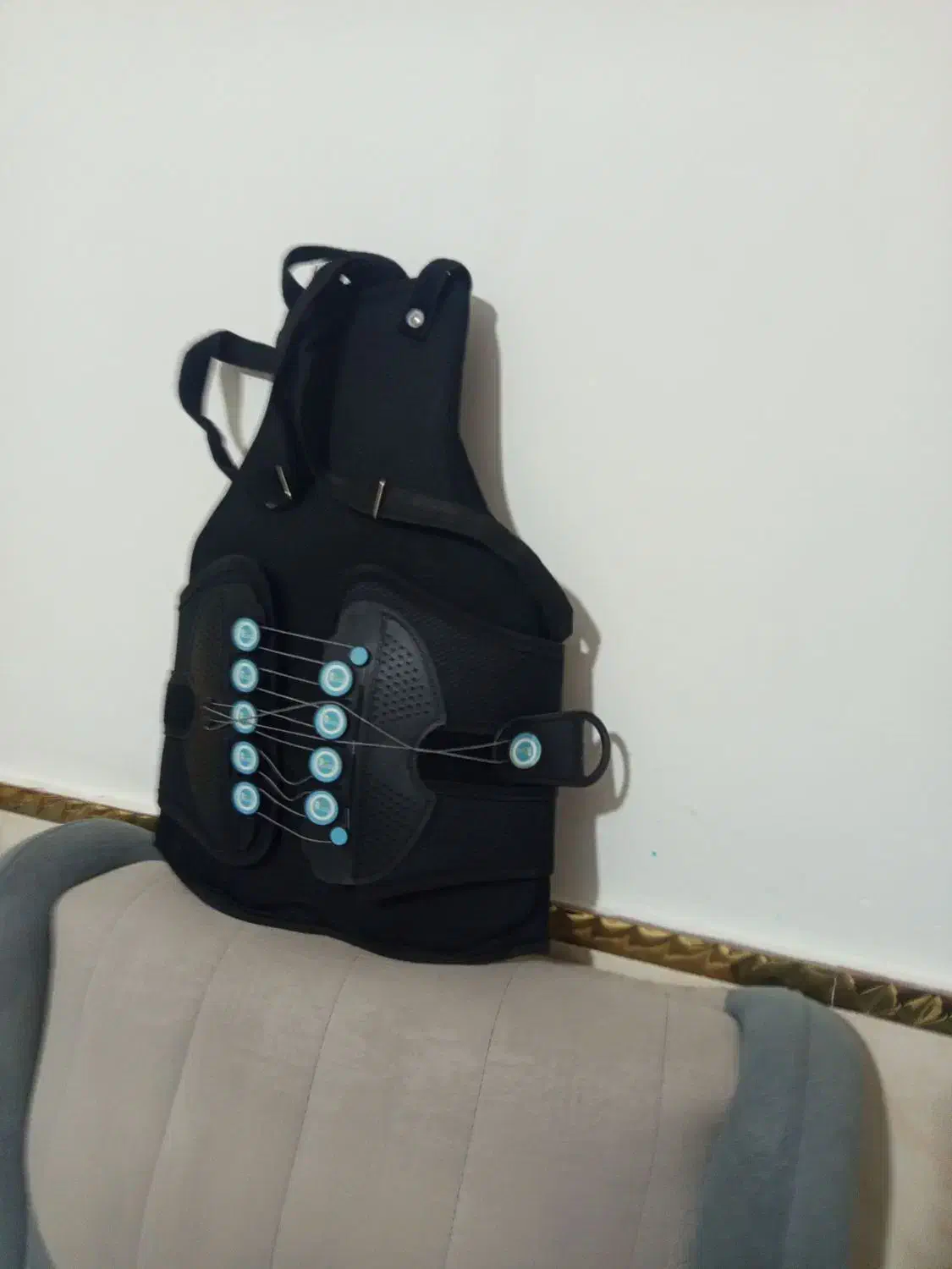 کمر بند طبی وگردن بند طبی|آرایشی، بهداشتی، درمانی|چناران, |دیوار