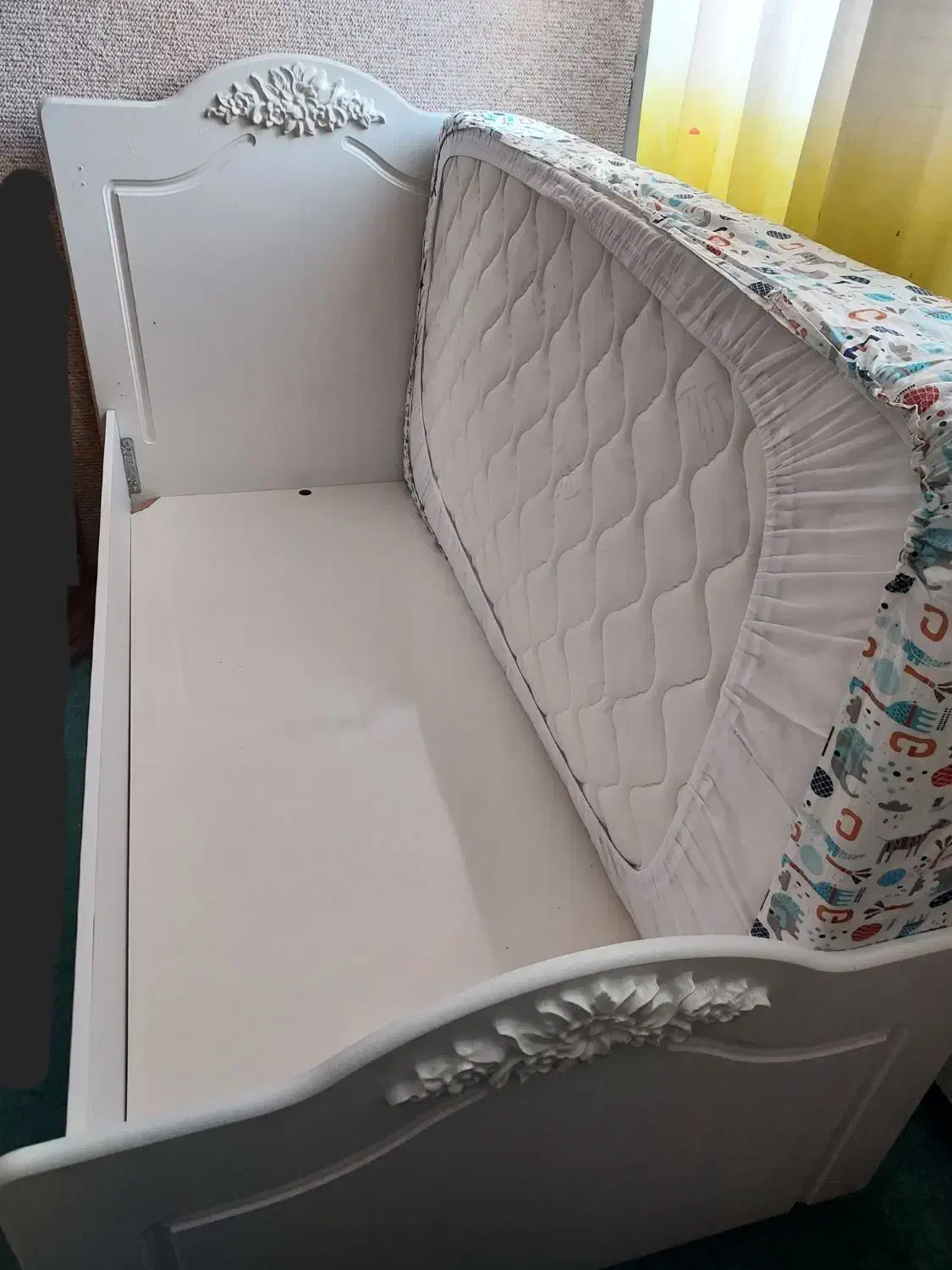 تخت و تشک نوجوان۸۰در۱۶۰|تخت و صندلی بچه|تهران, علم و صنعت|دیوار