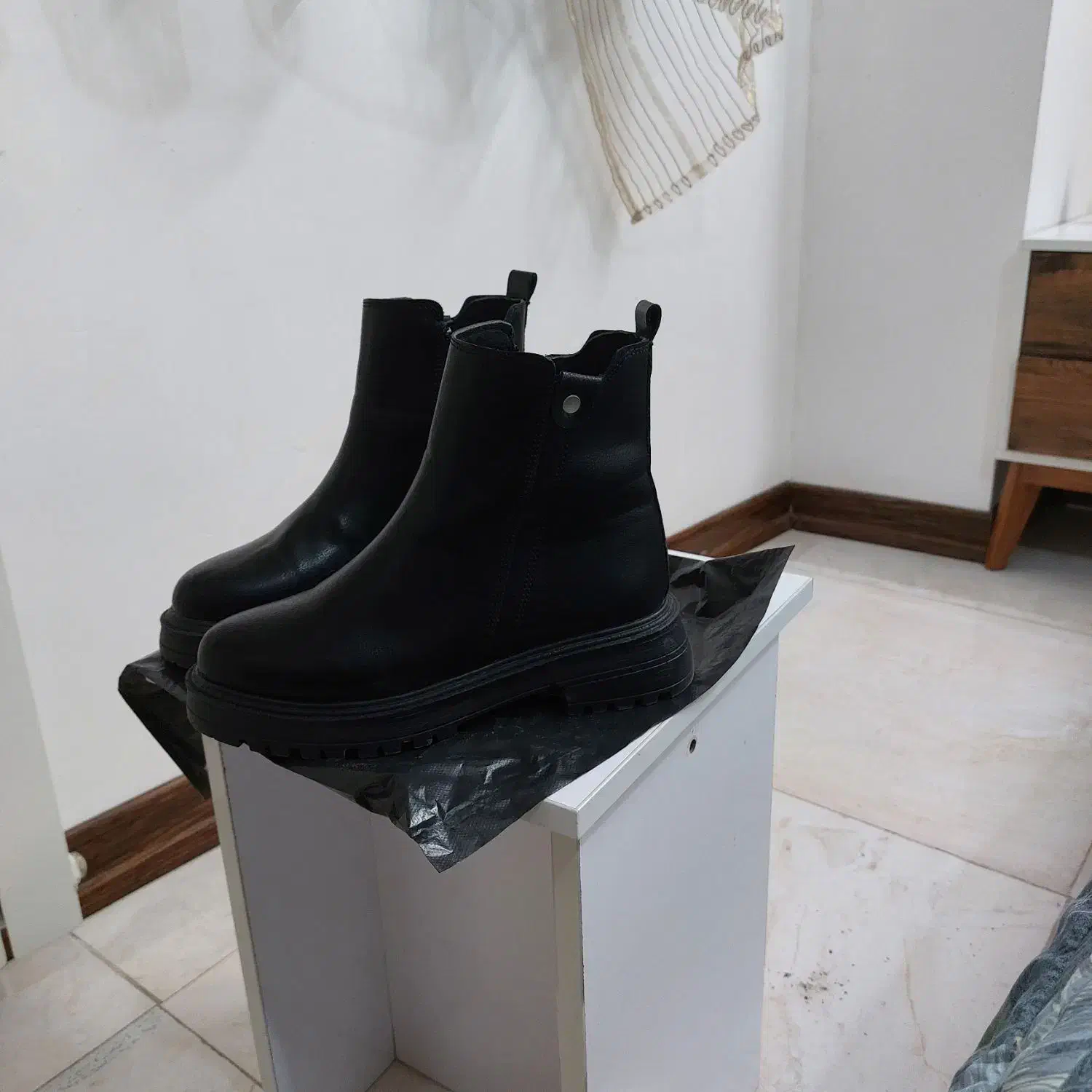 نیم بوت با تخفیف واقعی، فقط برای امتحان پوشیده شده|کیف، کفش، کمربند|بجنورد, |دیوار