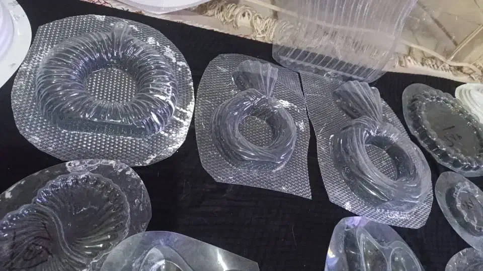 قالب طلقی نو|ظروف پختوپز|فولادشهر, مسکن مهر فولادشهر|دیوار