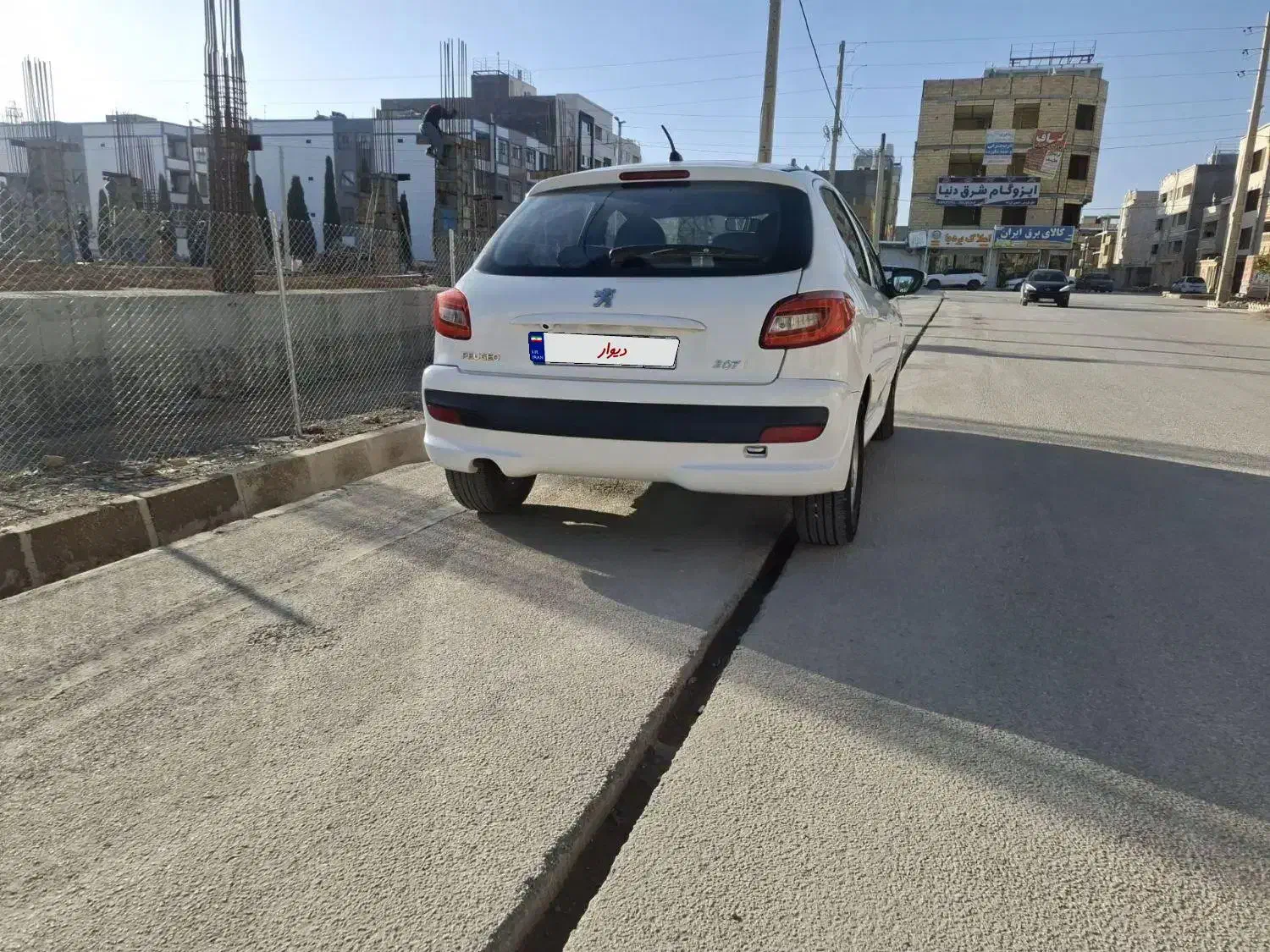 پژو ۲۰۷|خودرو سواری و وانت|مرودشت, دولت آباد|دیوار