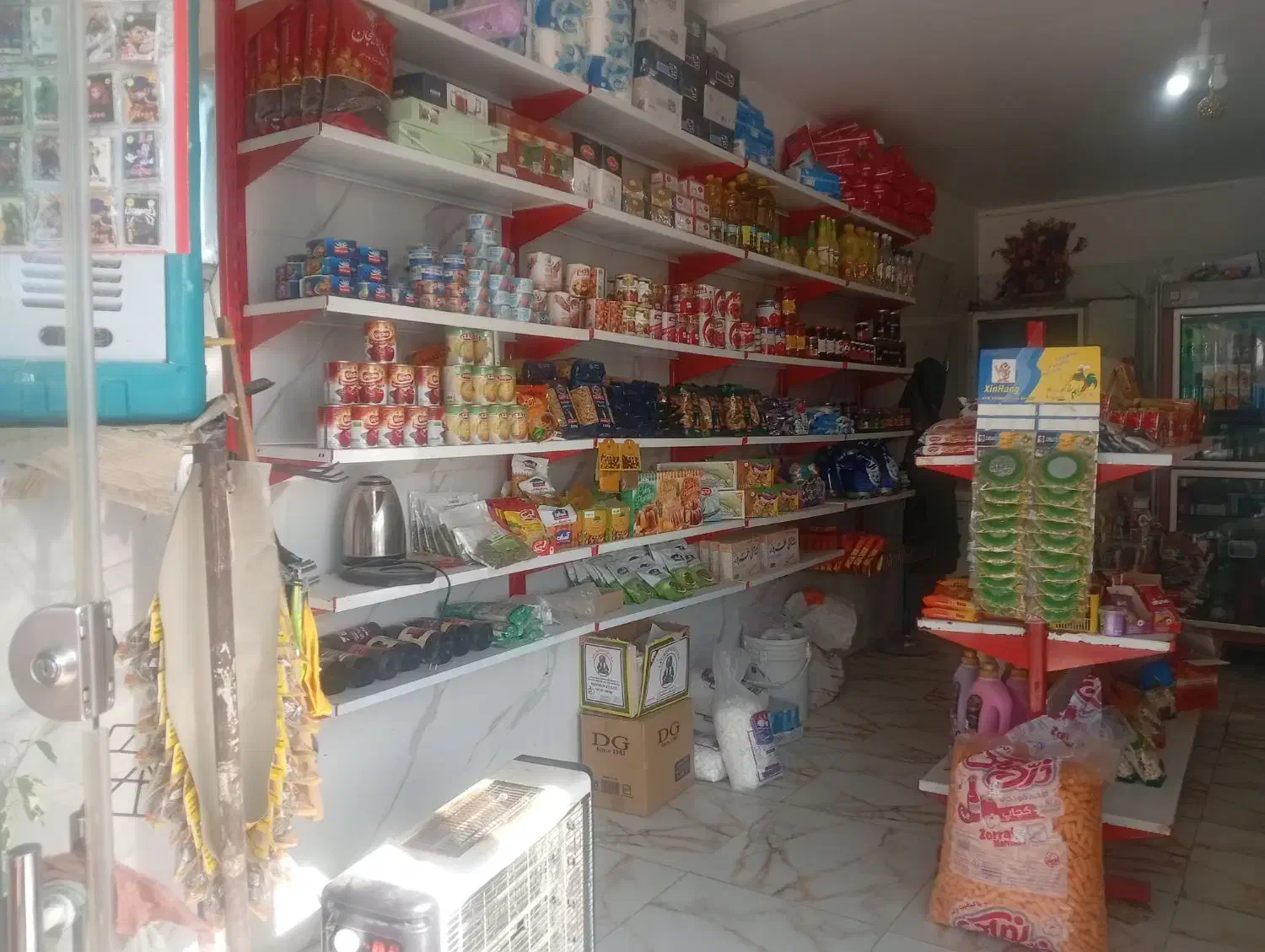 سوپر مارکت جهت معاوضه با ماشین یا فروشی|فروش مغازه و غرفه|بیرجند, |دیوار