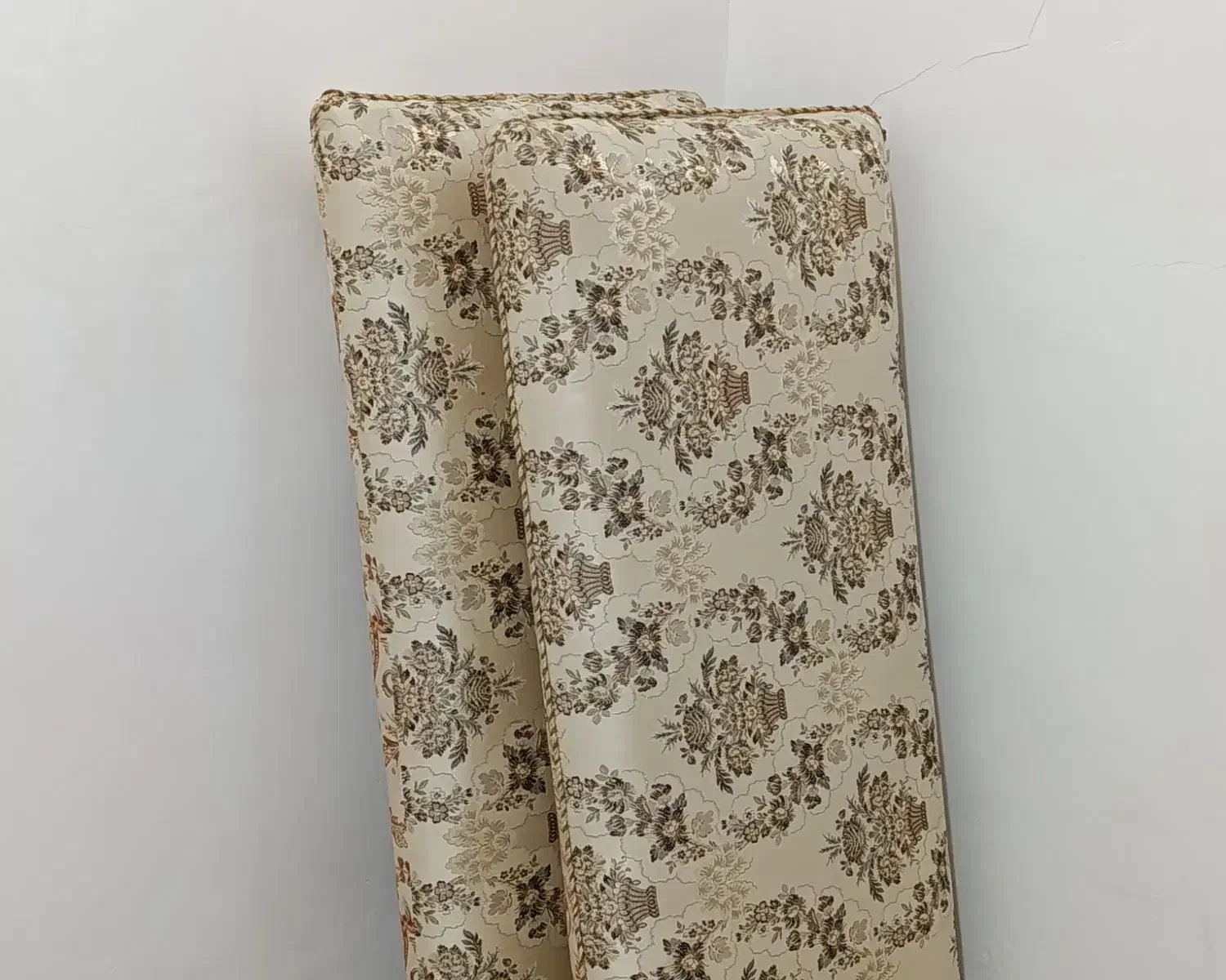 فروش ۲ عدد پشتی|پشتی|ایلام, |دیوار