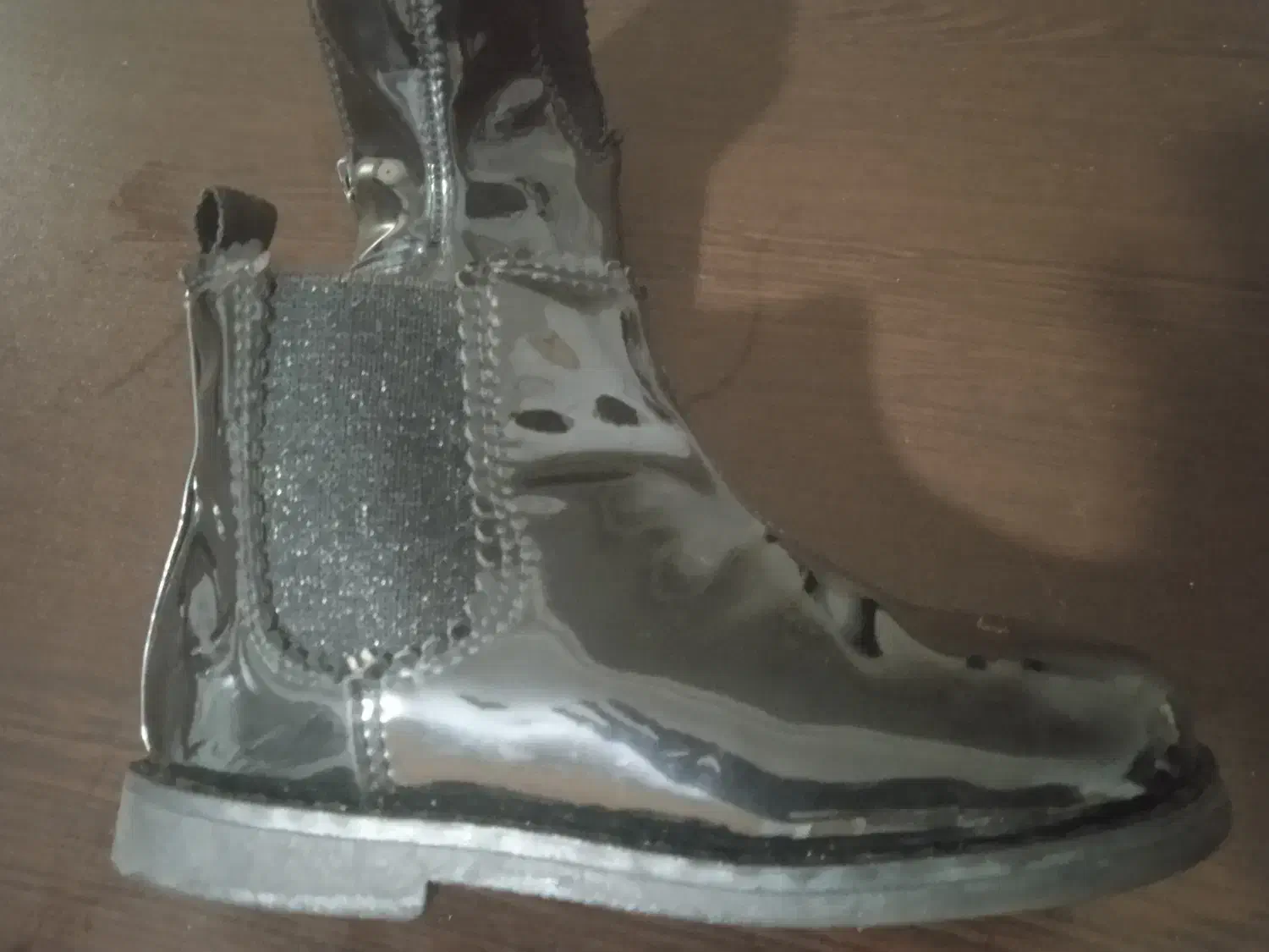 کفش بچگانه|کفش و لباس بچه|سنندج, |دیوار