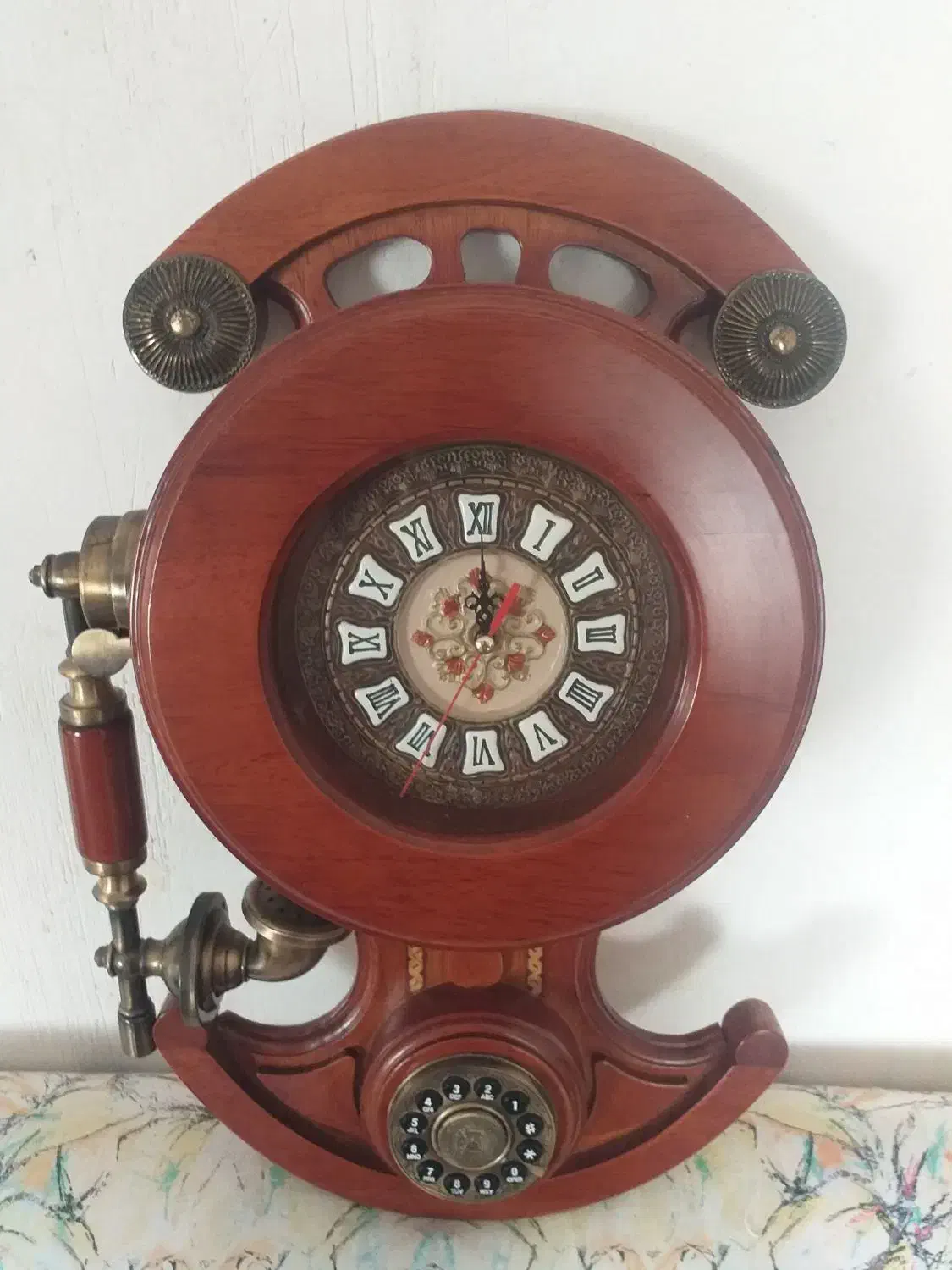 ساعت دیواری فانتزی تلفن دار|ساعت دیواری و تزئینی|سیاهکل, |دیوار