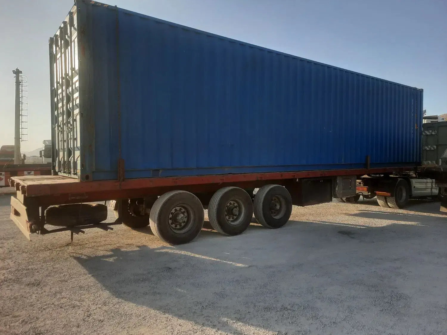 کفی ۱۳۶۰ شهرضایی|خودرو سنگین|مرودشت, شهرک مهدیه|دیوار