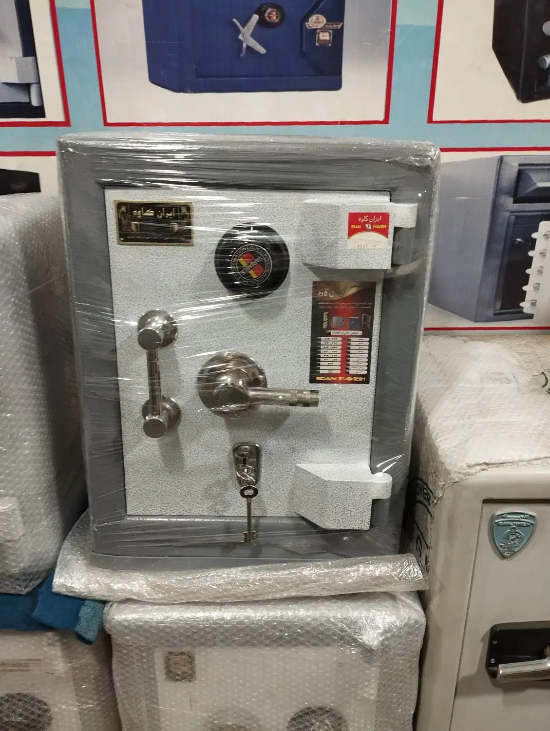 نمایندگی گاوصندوق های اصلی|ابزارآلات|اردکان, |دیوار