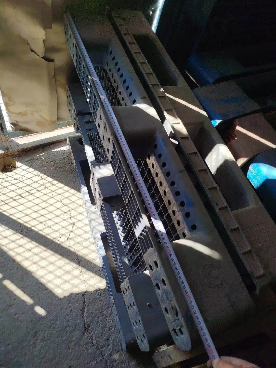 پالت پلاستیکی و چوبی|عمدهفروشی|شیراز, انجیر|دیوار