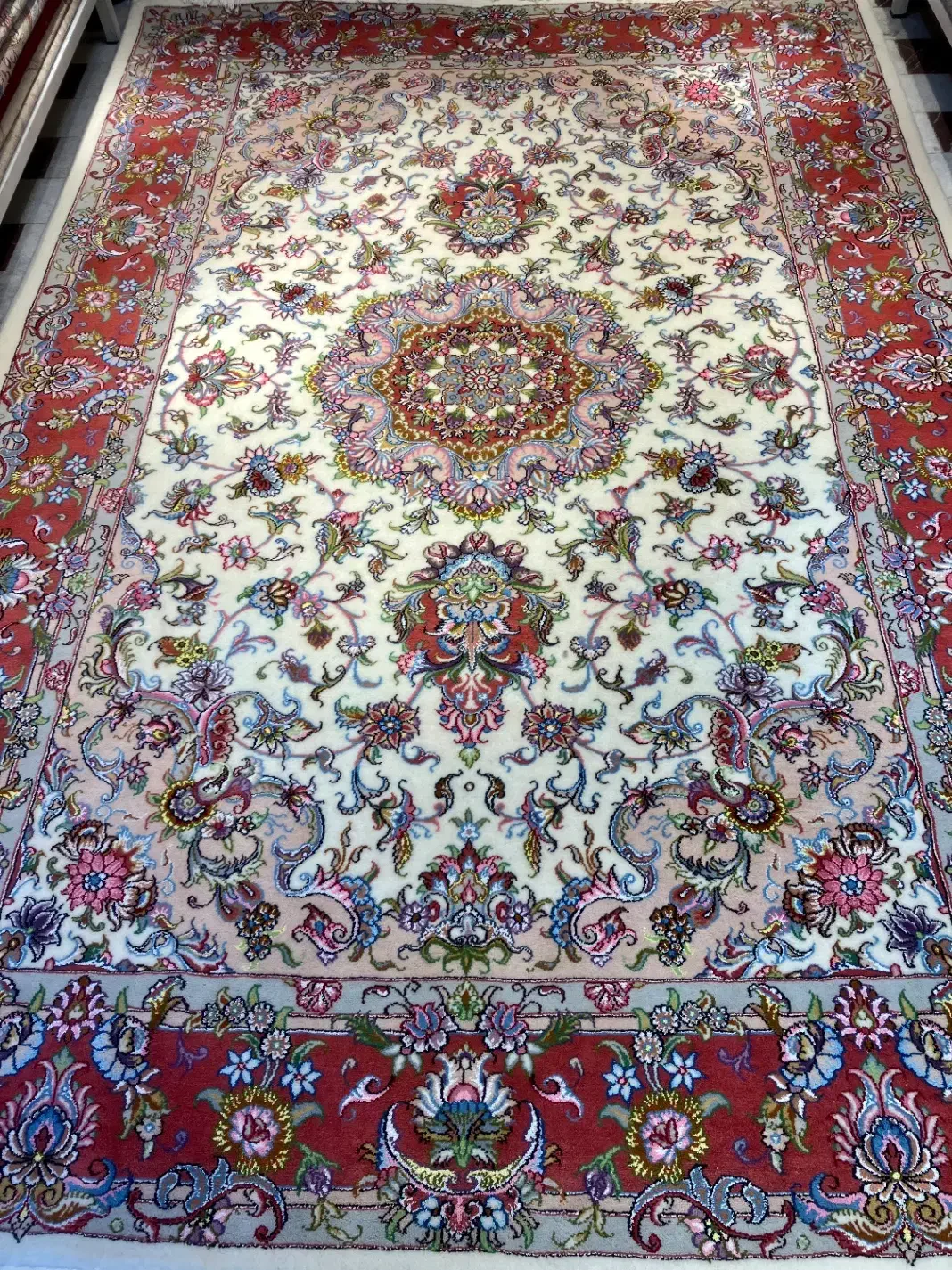 جفت ۹ متری طرح تبریز علیا ۴۰ رج اعلا مشهد دستبافت|فرش|تهران, مولوی|دیوار