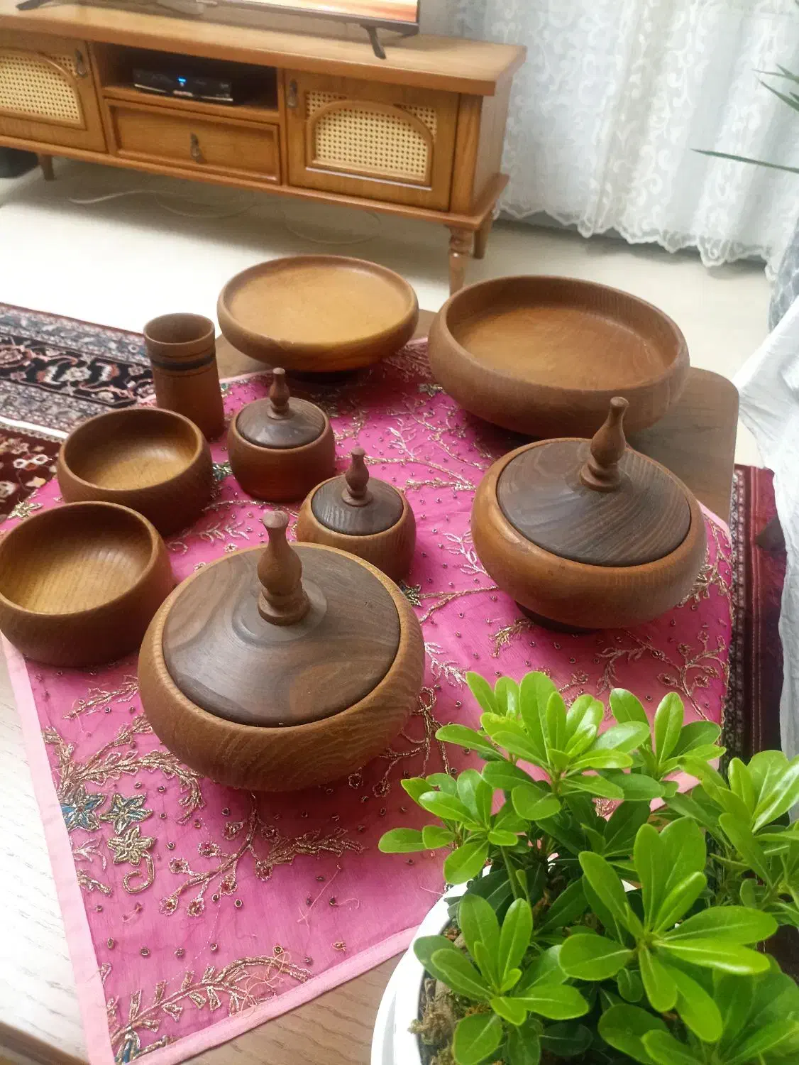 ست پذیرایی چوبی(سنجد و توت)|صنایع دستی و سایر لوازم تزئینی|زنجان, |دیوار