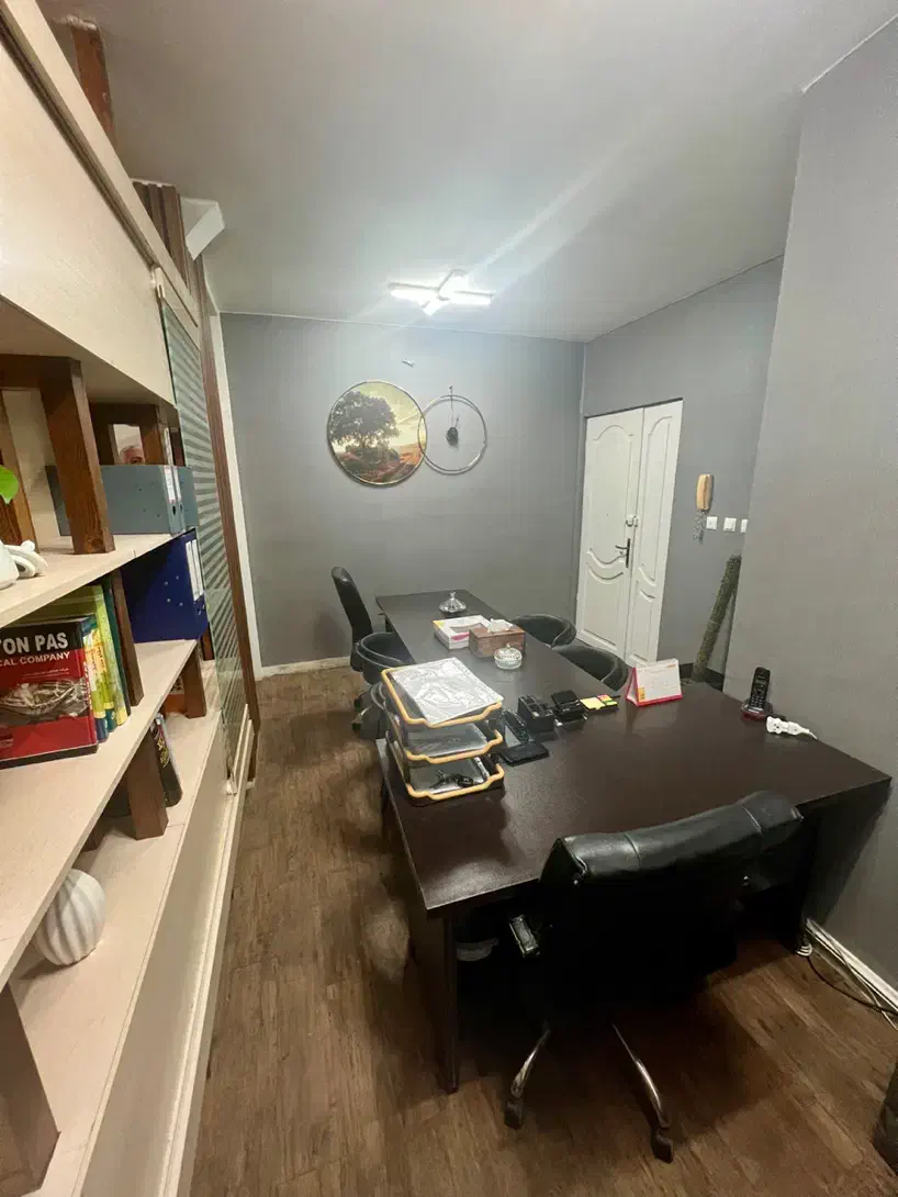 استخدام مشاور املاک مبتدی و ویزیتور فروش در گلسار|استخدام بازاریابی و فروش|رشت, گلسار|دیوار