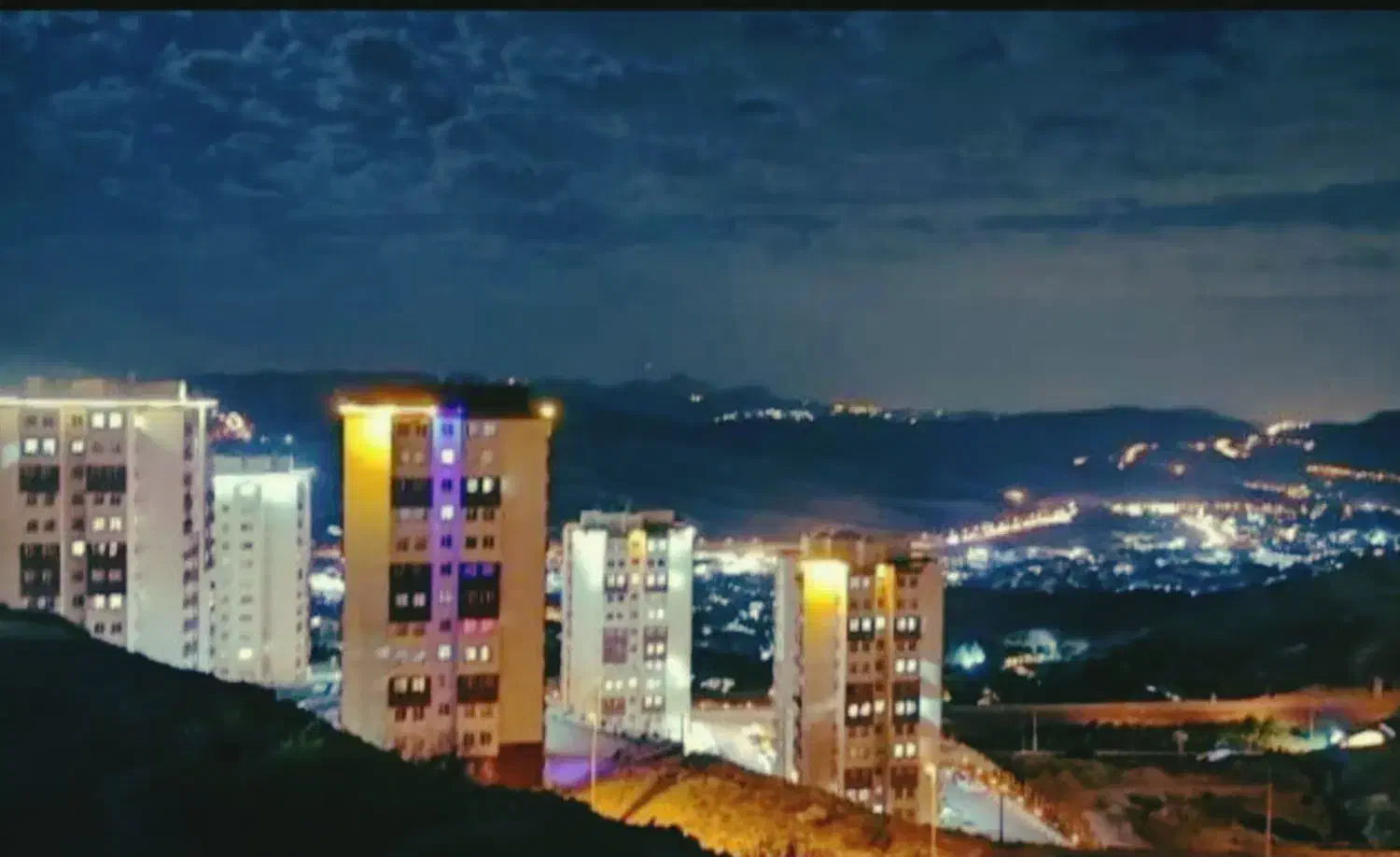 آپارتمان پردیس فاز 5 محله افلاک بلوک ساکندار|فروش آپارتمان|پردیس, فاز ۹|دیوار