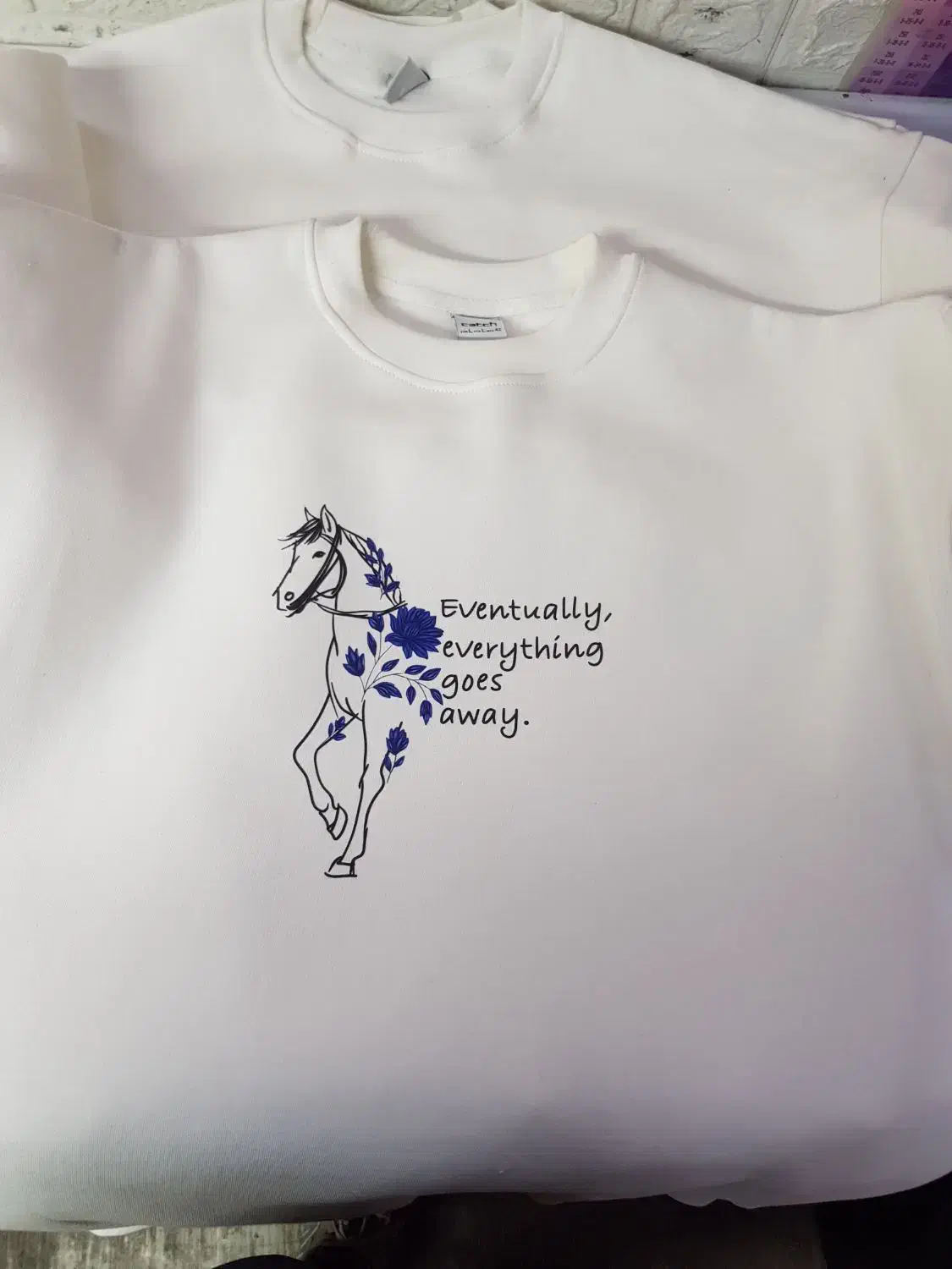 استخدام کارگر ساده اقا و خانم کارگاه چاپ پوشاک|استخدام خدمات فروشگاه و رستوران|تهران, سیروس|دیوار