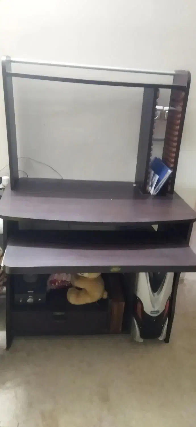 میز کامپیوتر ، ویترین ، کمد لباس ، همه با هم|بوفه، ویترین، کنسول|اصفهان, خانه اصفهان|دیوار