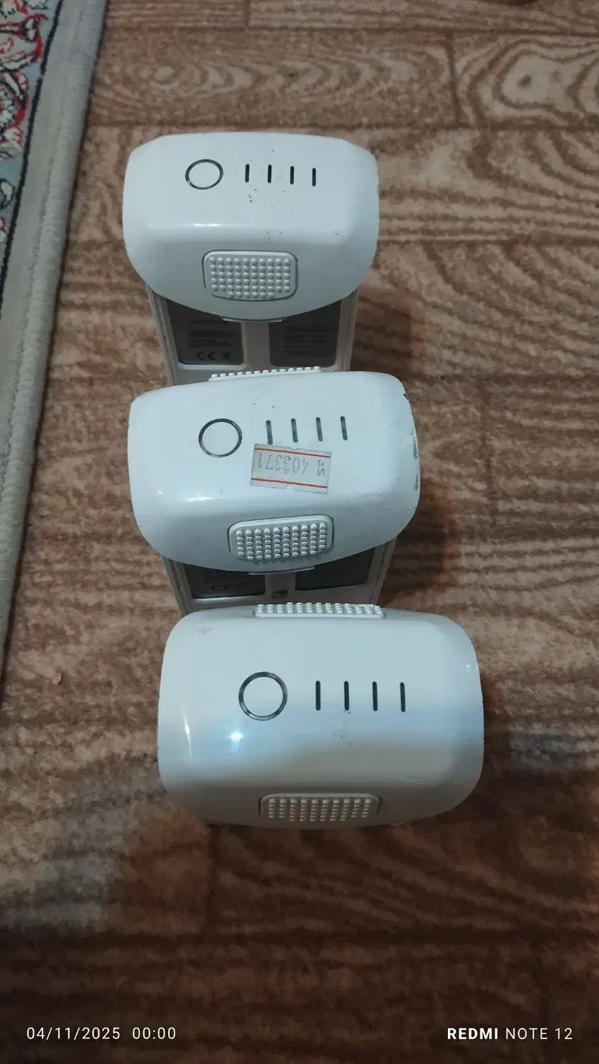 هلی شات حرفه ای فانتوم 4|دوربین عکاسی و فیلم‌برداری|تبریز, |دیوار