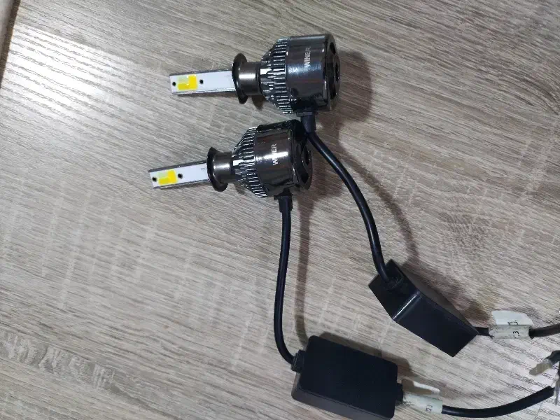 فروش لامپ هدلایت|قطعات یدکی و لوازم جانبی|آمل, |دیوار