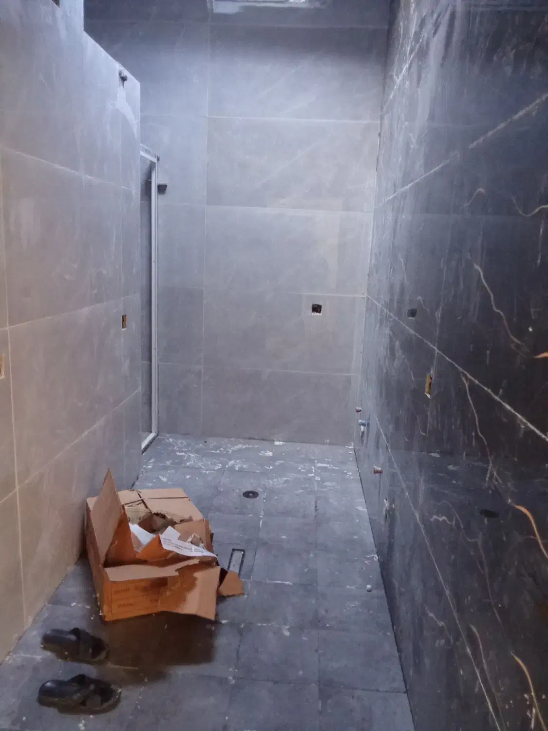 نصب اسلب و سرامیک کاری|خدمات پیشه و مهارت|شهرضا, |دیوار