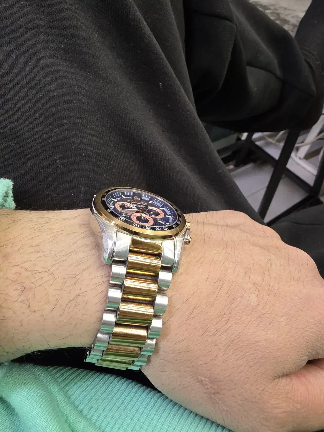 ساعت مچی بسیار زیبا|ساعت|قم, علی آباد سعدگان|دیوار