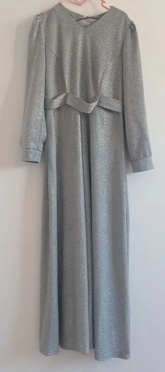 لباس مجلسی|لباس|نجفآباد, گلدشت|دیوار