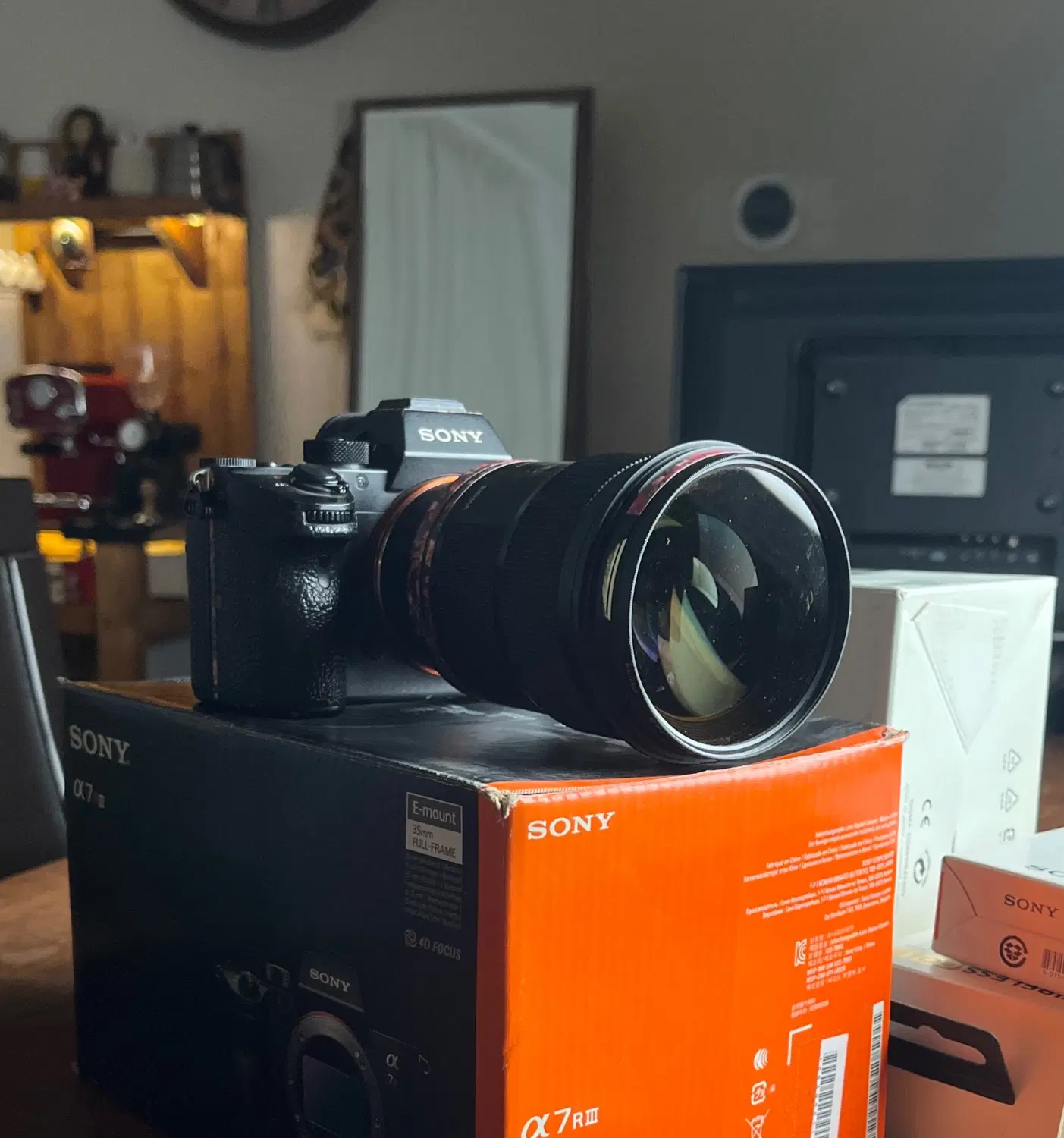 Alpha RIII + Sigma 50mm + Rode Mic|دوربین عکاسی و فیلم‌برداری|بهشهر, |دیوار