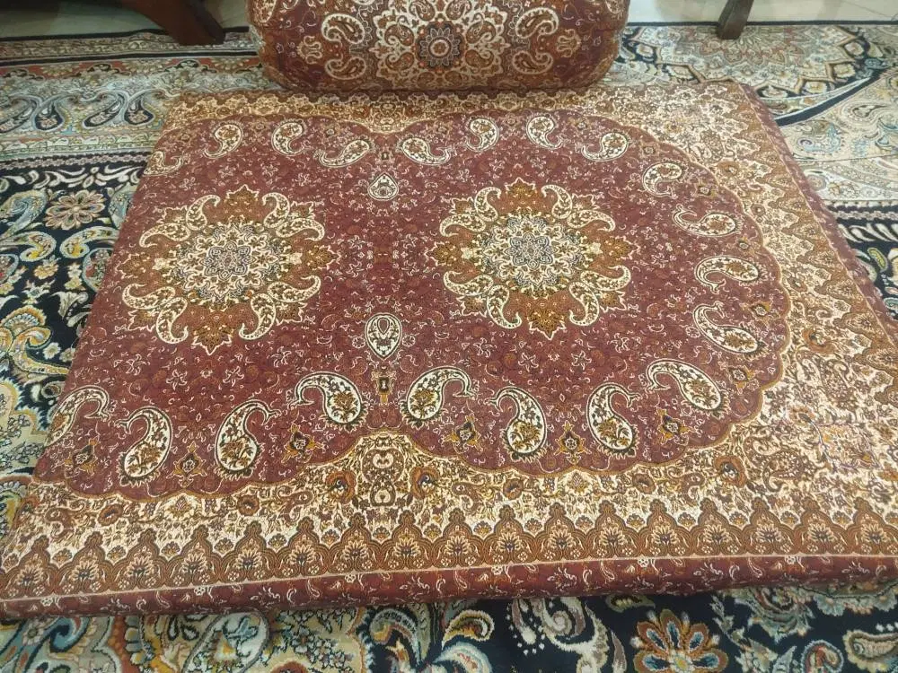 شاه نشین ترمه|پشتی|تهران, مینای شمالی (مخبر)|دیوار