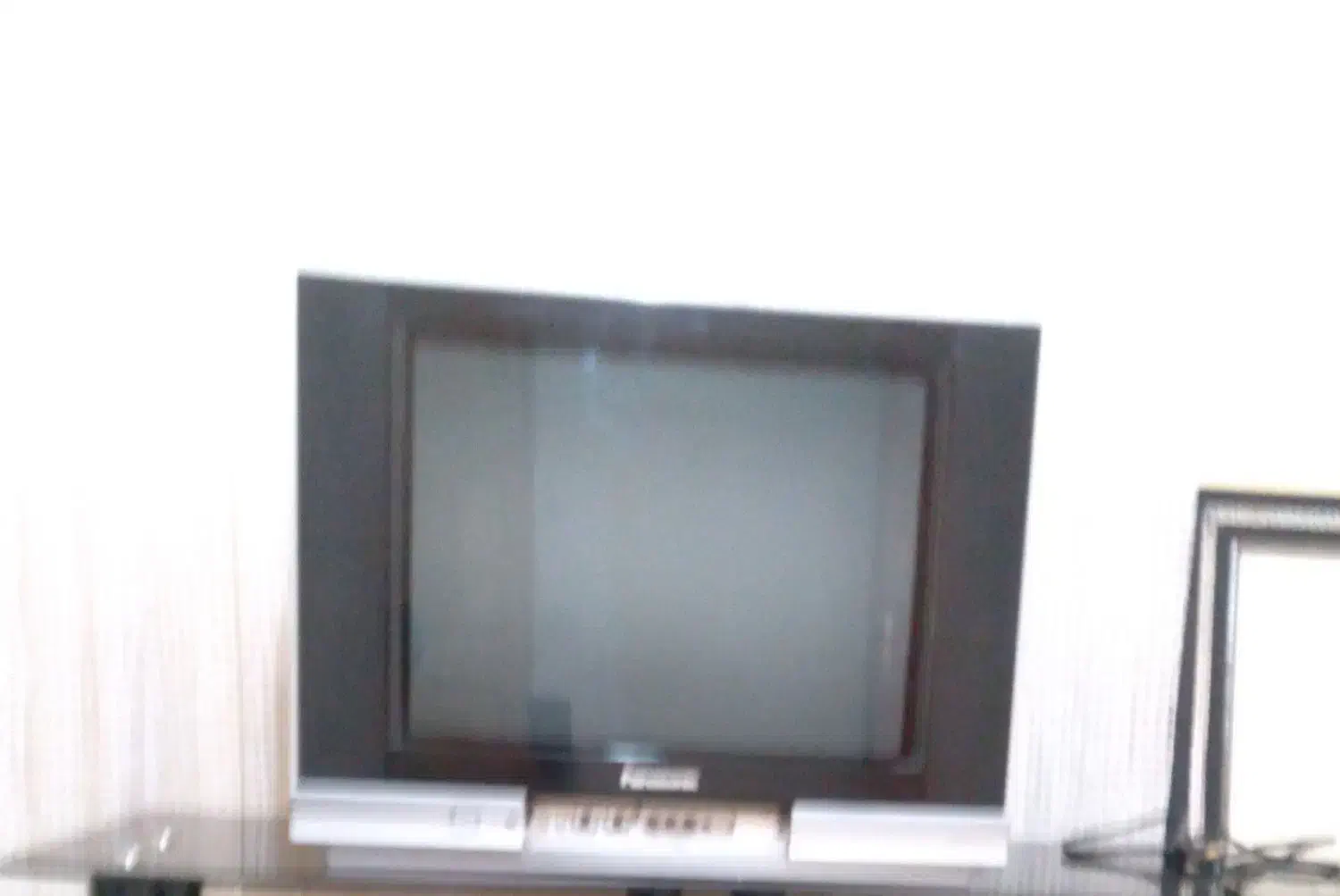 تلوزیون پاناسونیک  ۲۱ اینچ سالم ۴۰۰ هزار تومان|تلویزیون و پروژکتور|اشترینان, |دیوار