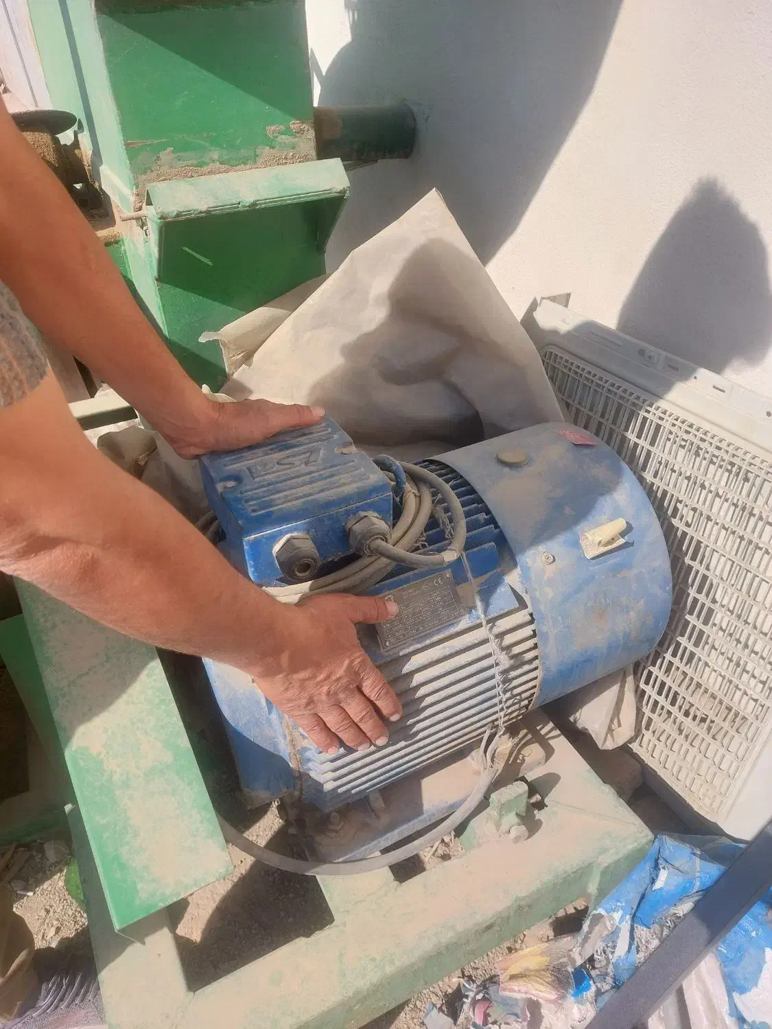 فروش آسیاب سه فاز|ماشینآلات صنعتی|زرندیه, |دیوار