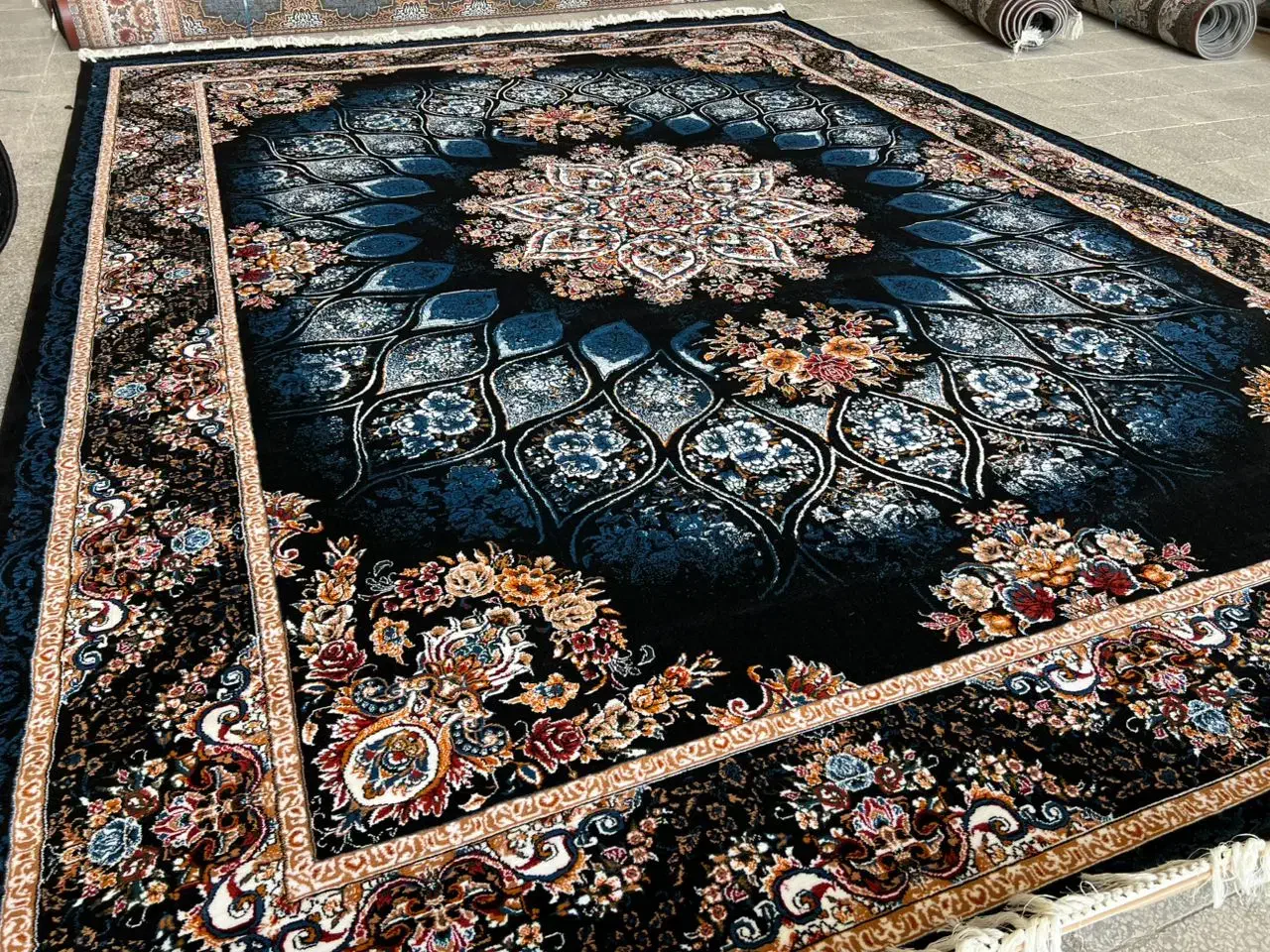 فرش کاشان شفق|فرش|خوی, |دیوار