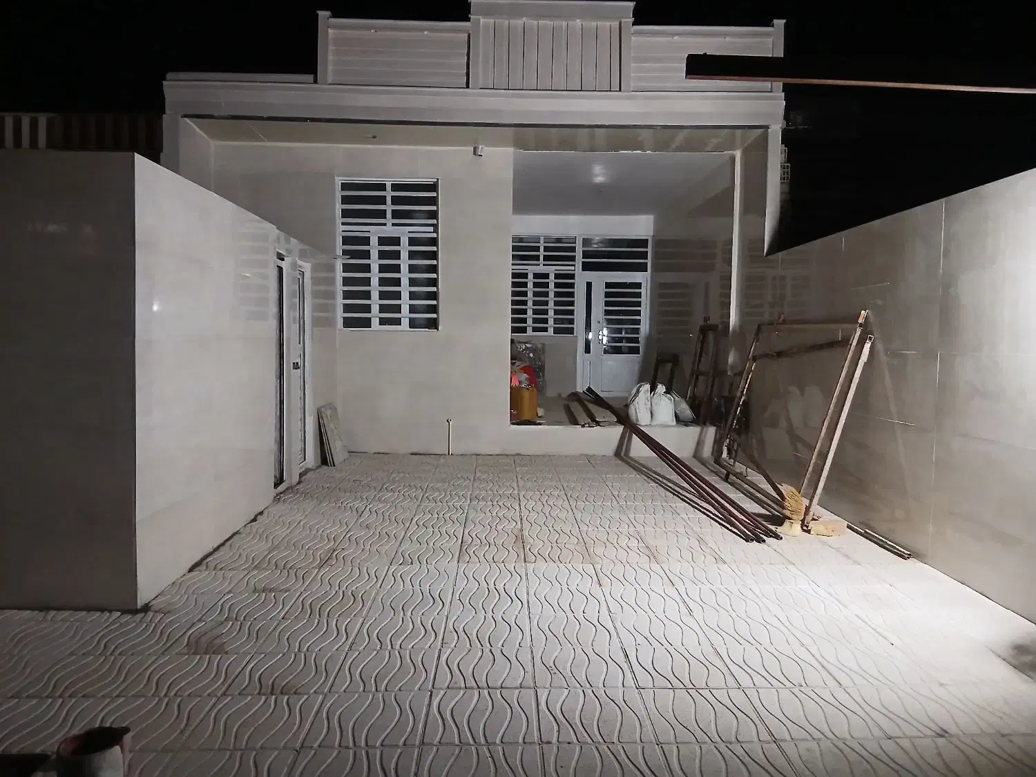 فروش خانه ویلای شیک درشهرک نادی ک چهارم ۱۸۵متری|پیشفروش املاک|کوهدشت, |دیوار