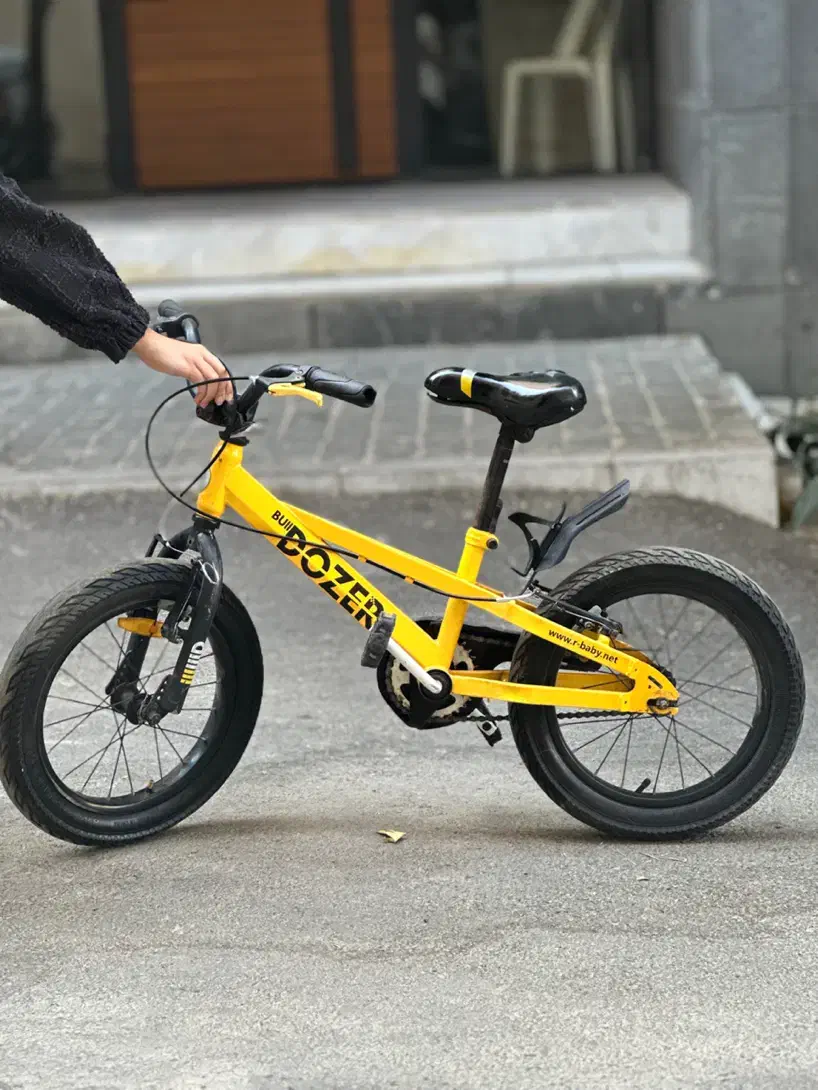 فروش دوچرخه قناری مدل بولدوزر|دوچرخه، اسکیت، اسکوتر|شیراز, چنچنه|دیوار