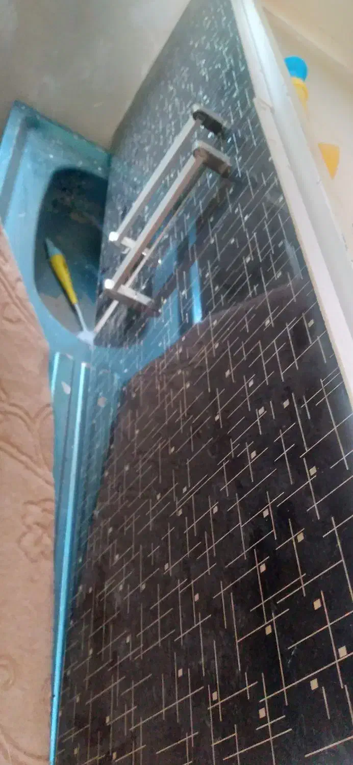 کابینت ظرفشویی همراه با کابینت آبچکان|آب‌چکان و نظم‌دهنده ظروف|تاکستان, |دیوار