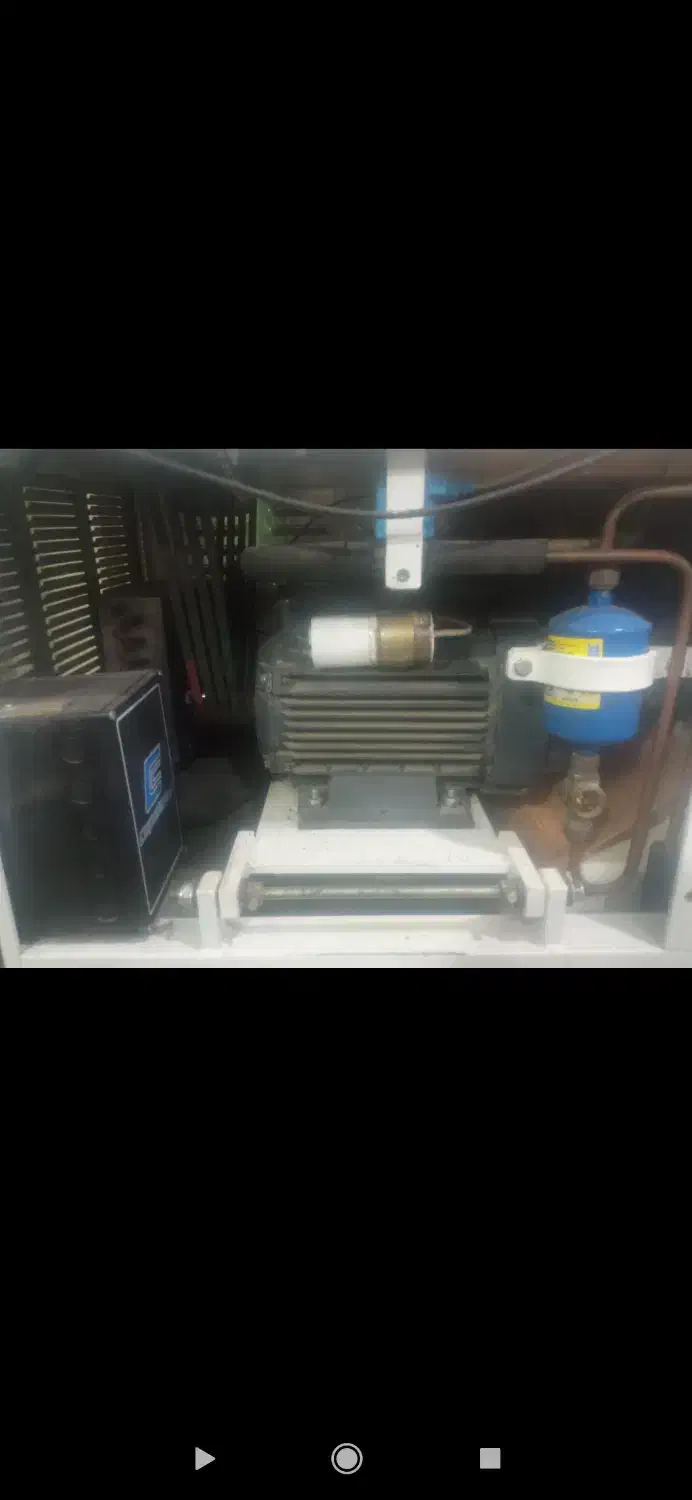 بستنی ساز|کافیشاپ و رستوران|بن, |دیوار