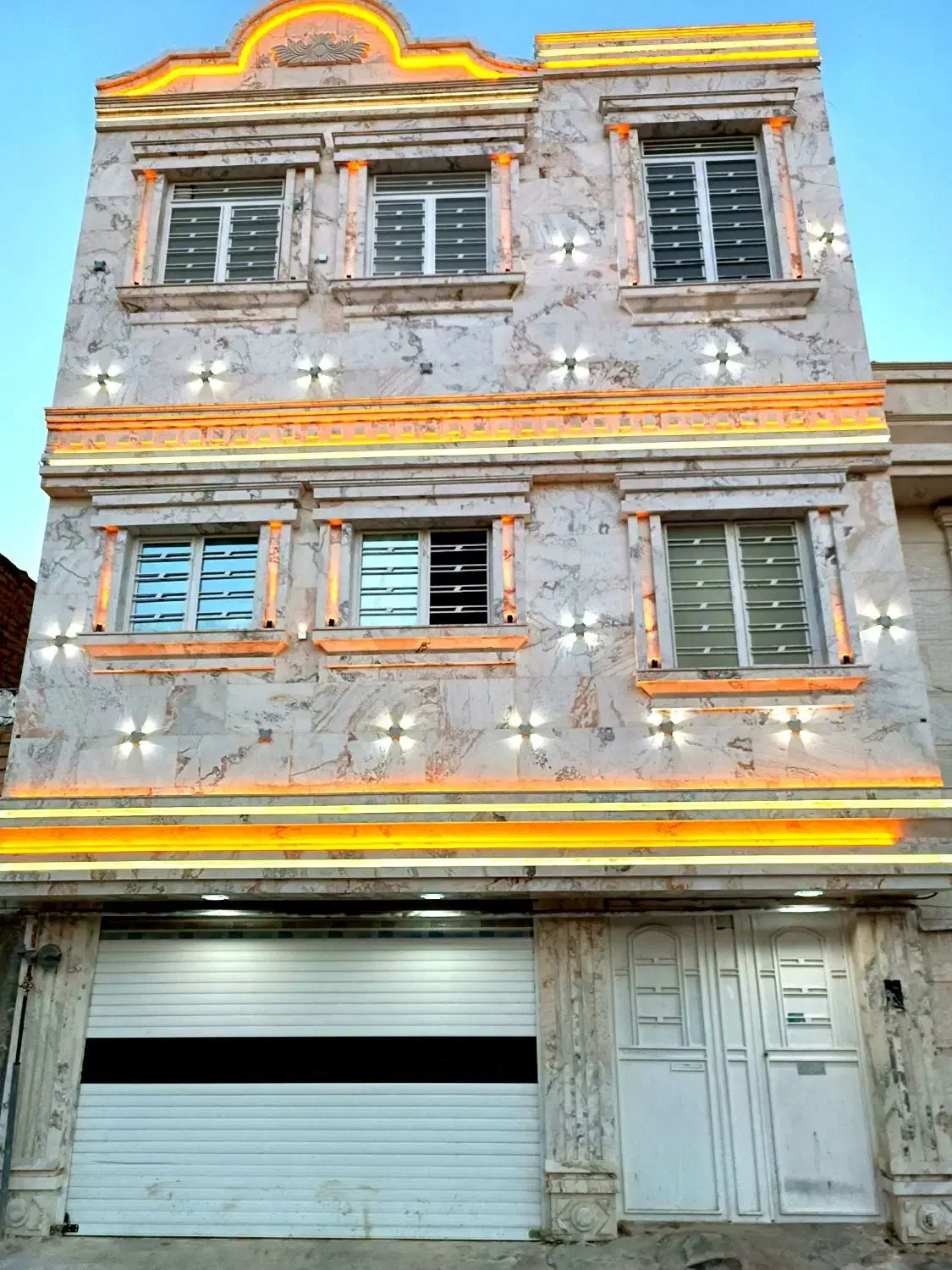 کشنده چینی  اف اچ داف مان اسکانیا اکسور fh|خودرو سنگین|شیراز, ملاصدرا|دیوار