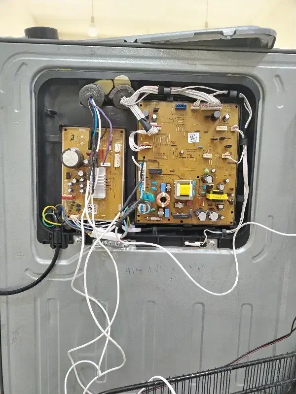 تعمیرات یخچال و فریز های خارجی و ایرانی|خدمات پیشه و مهارت|بهبهان, |دیوار