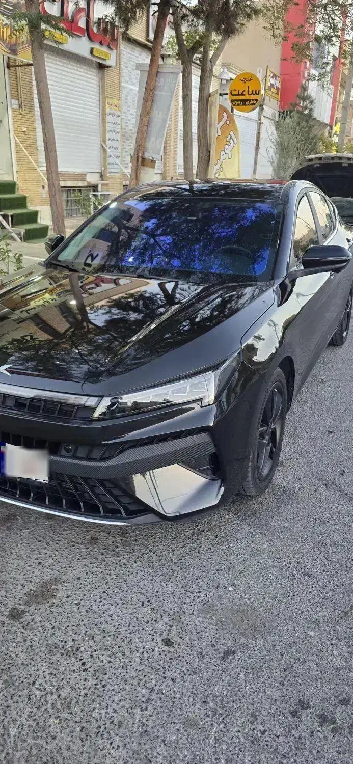 کی ام سی j7 مدل 1402|خودرو سواری و وانت|یزد, |دیوار