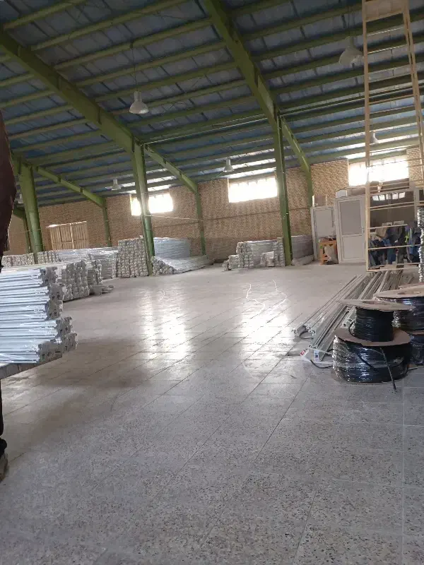 کارگر مسلط به تولید درب و پنجره|استخدام معماری، عمران و ساختمانی|خلخال, |دیوار