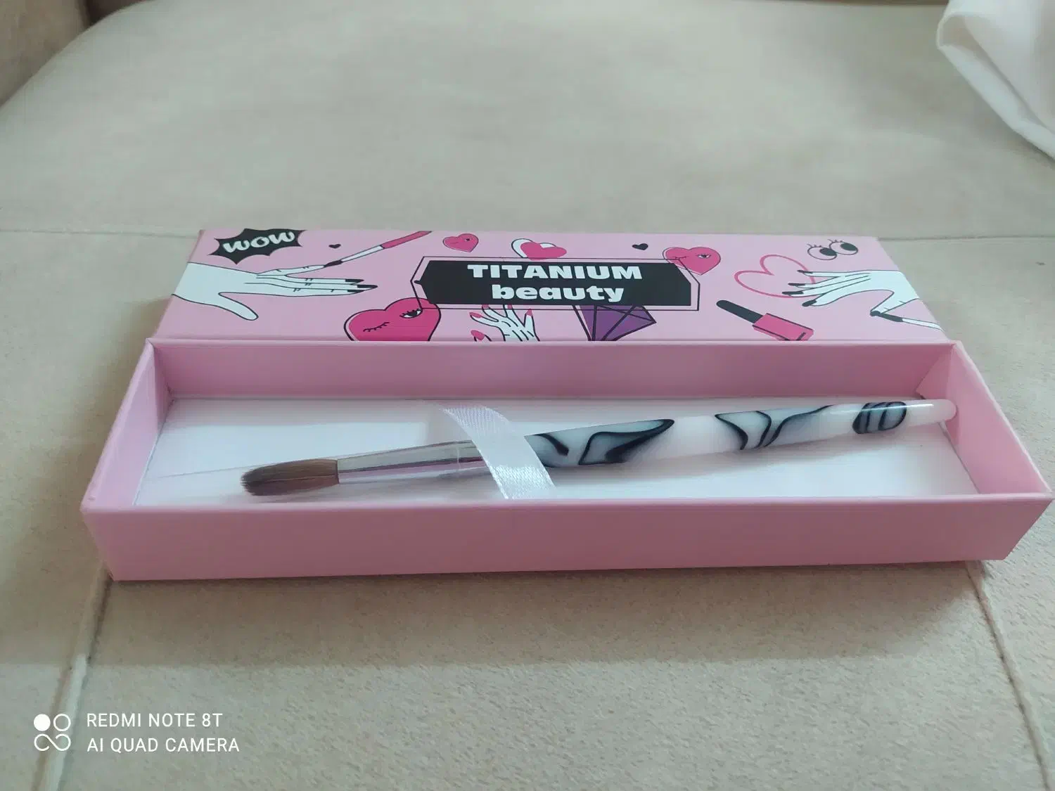 تعدادی وسایل کاشت ناخن|آرایشی، بهداشتی، درمانی|همدان, |دیوار