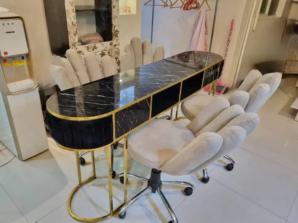 لوازم آرایشگاه در حد نو|آرایشگاه و سالنهای زیبایی|تهران, صد دستگاه|دیوار